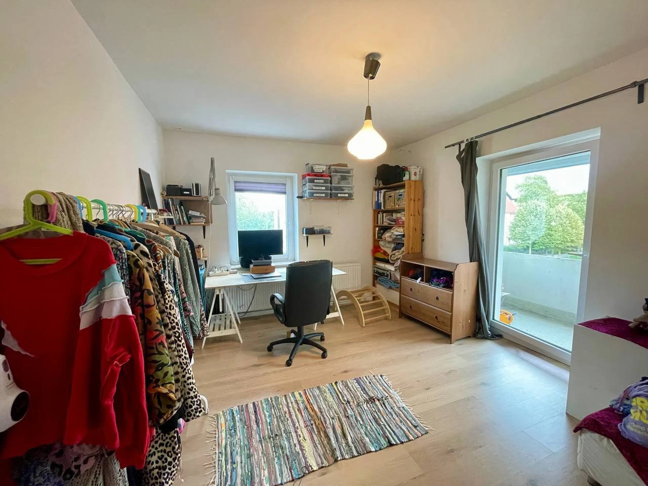 Grosses Zimmer