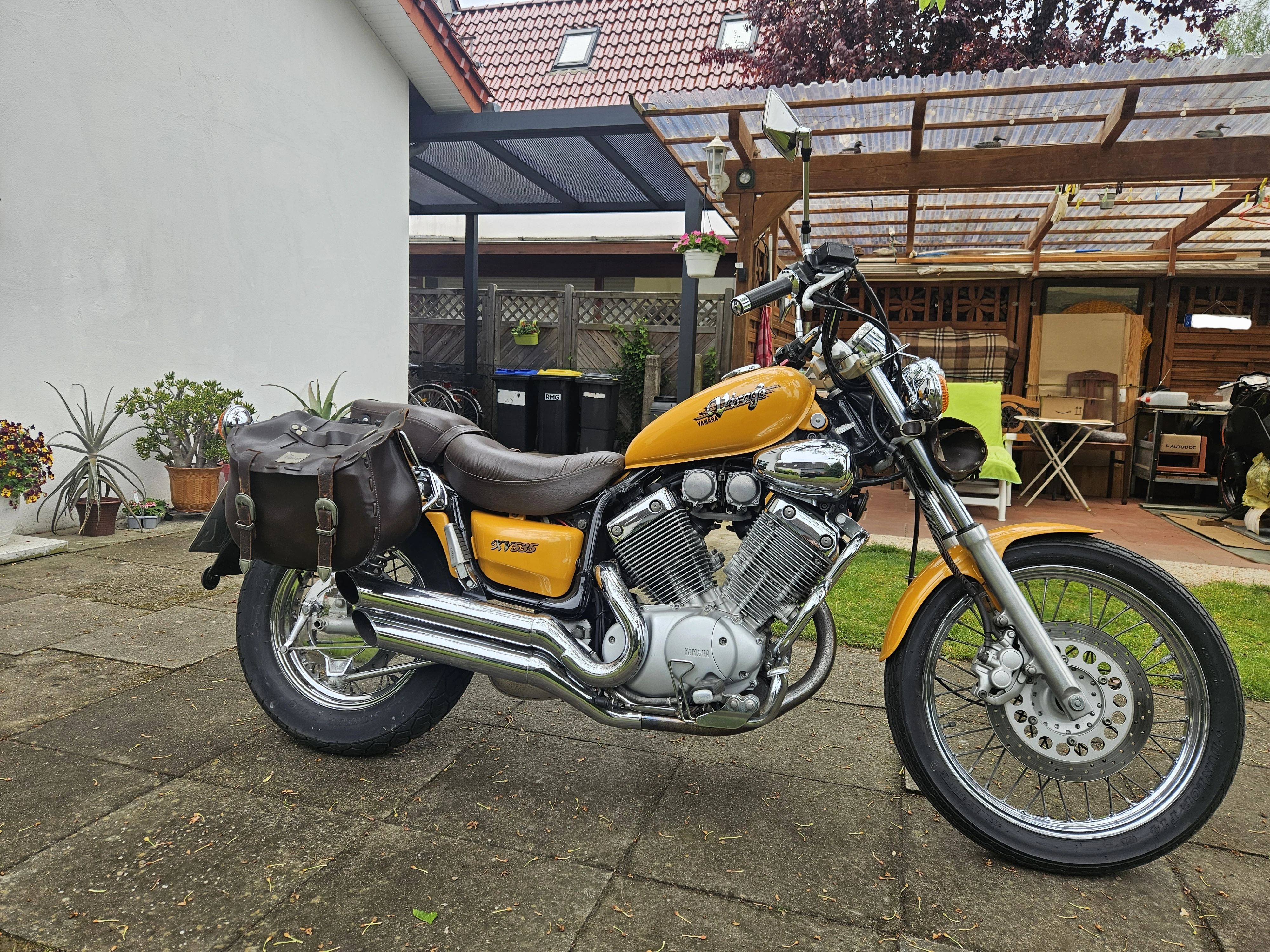 Motorrad von der anderen Seite2