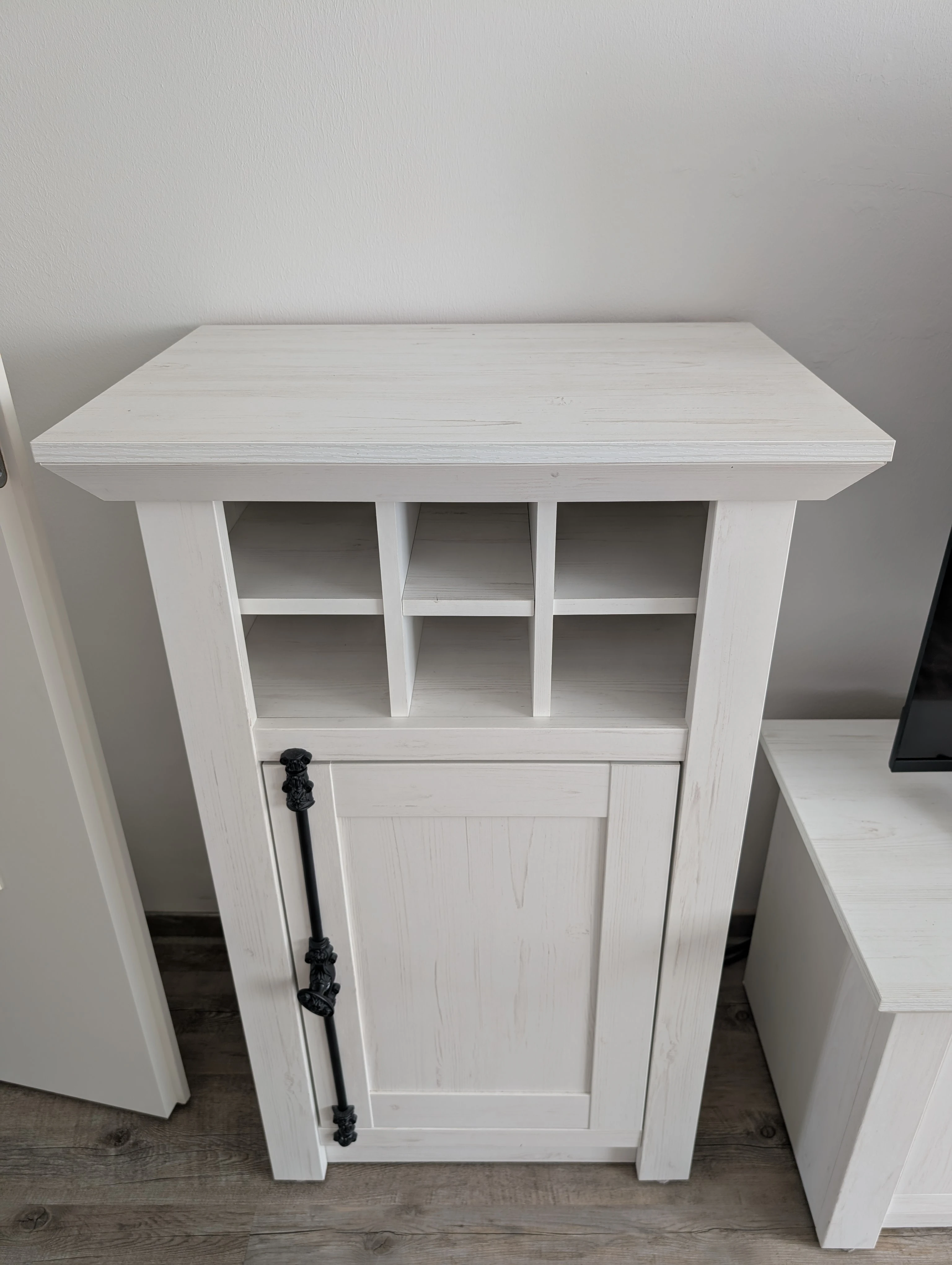 Weinschrank 