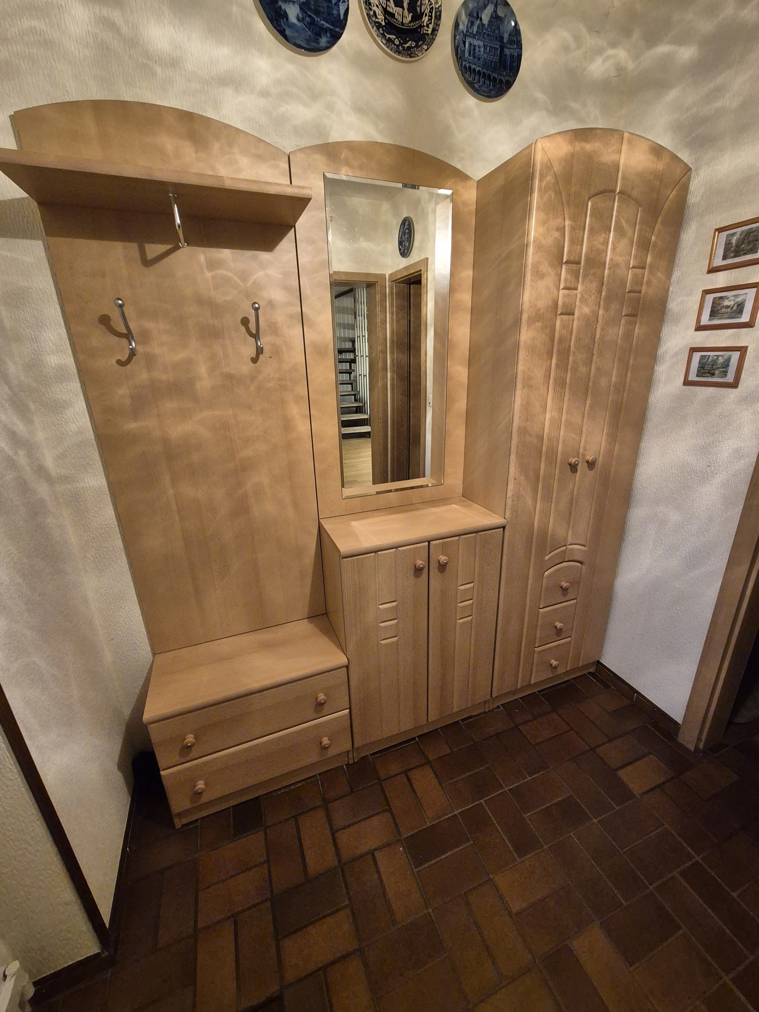 Garderobe 1