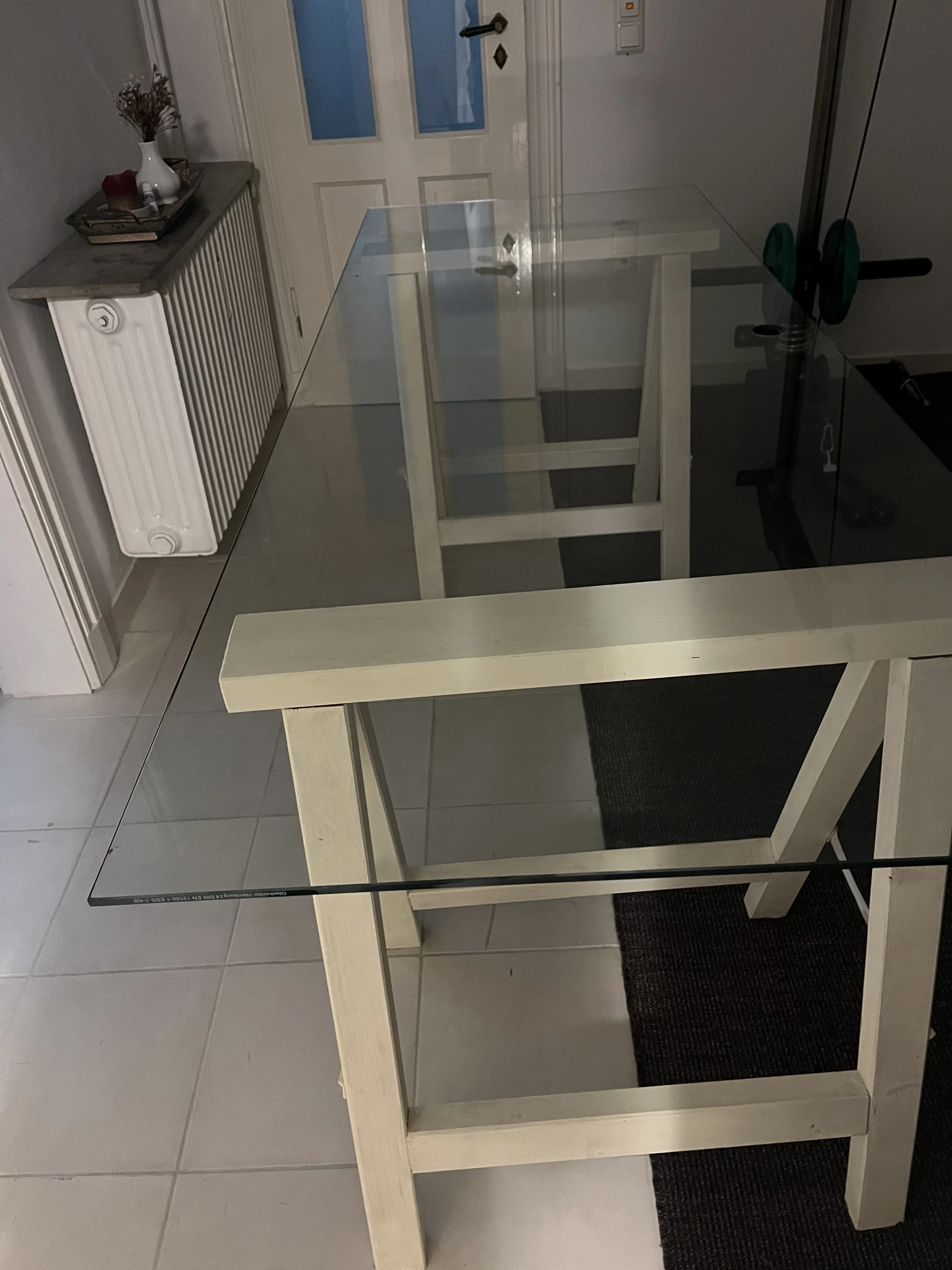 Schreibtisch 