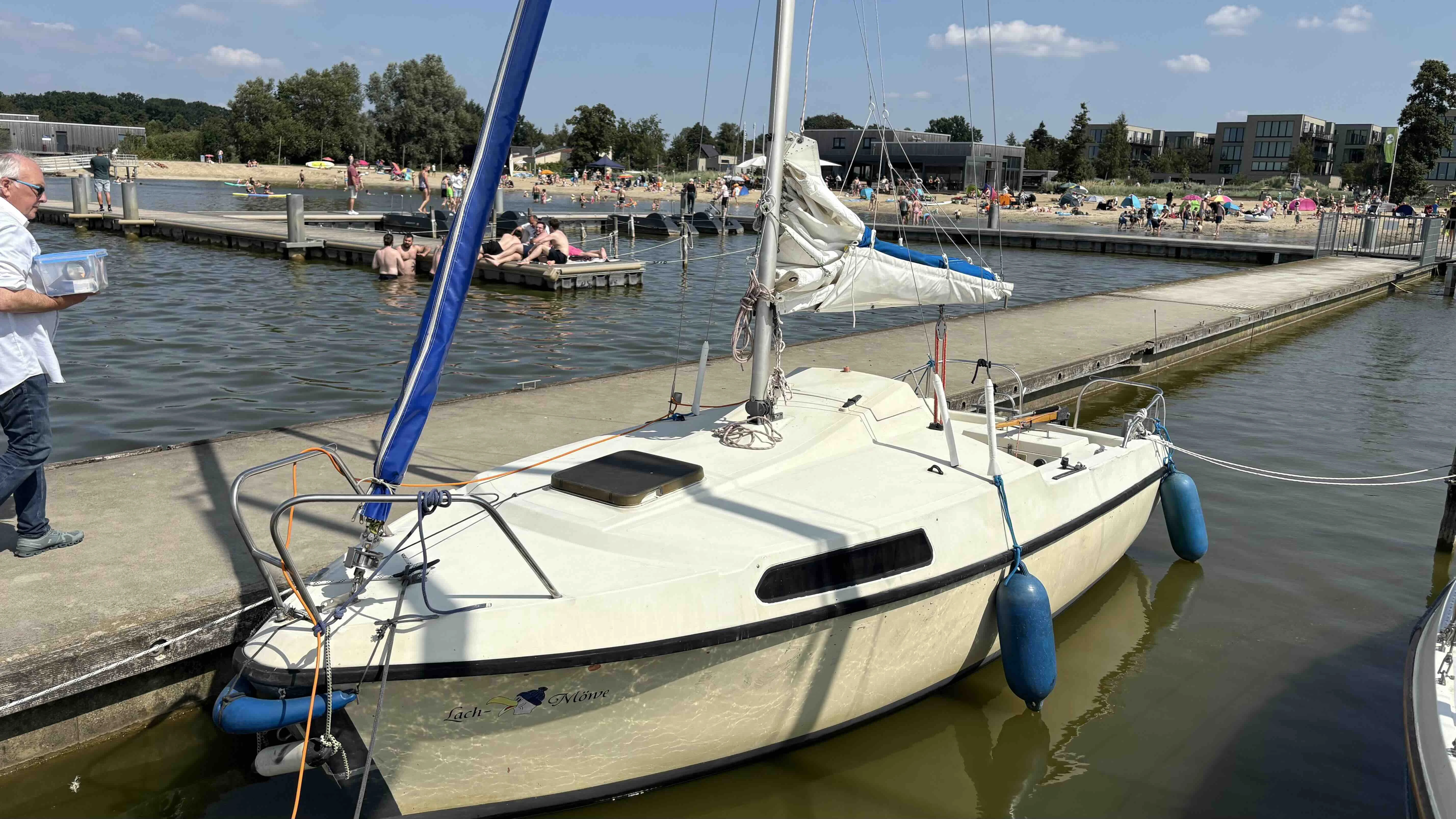 in Hafen 1