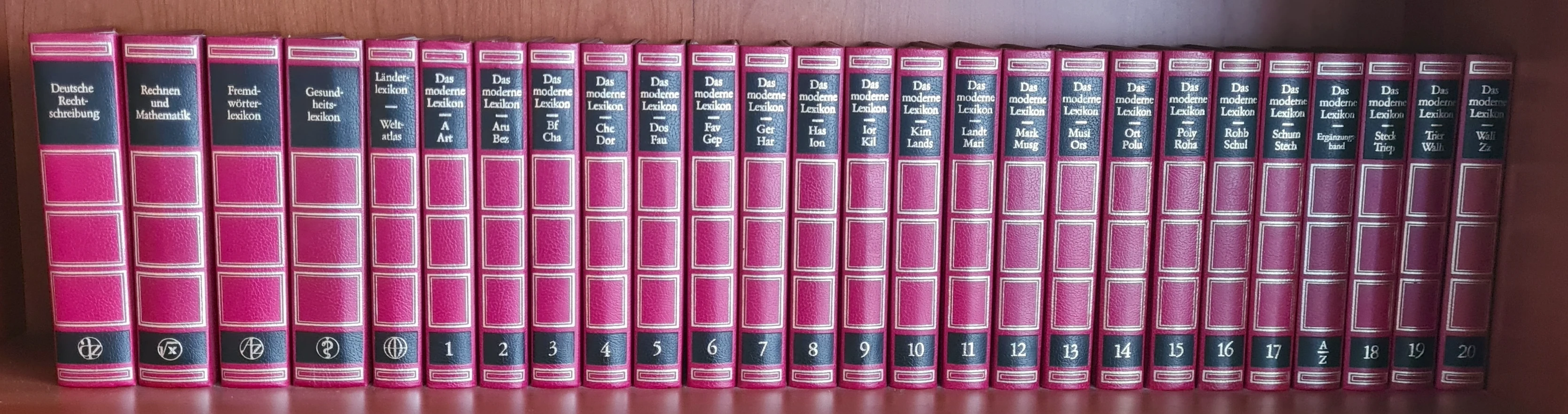 Das moderne Lexikon in 20 Bänden  Bertelsmann 1971 Plus Sonderbände Deutsche Rechtschreibung, Rechnen und Mathematik, Fremdwörterlexikon, Gesundheitslexikon, Länderlexikon