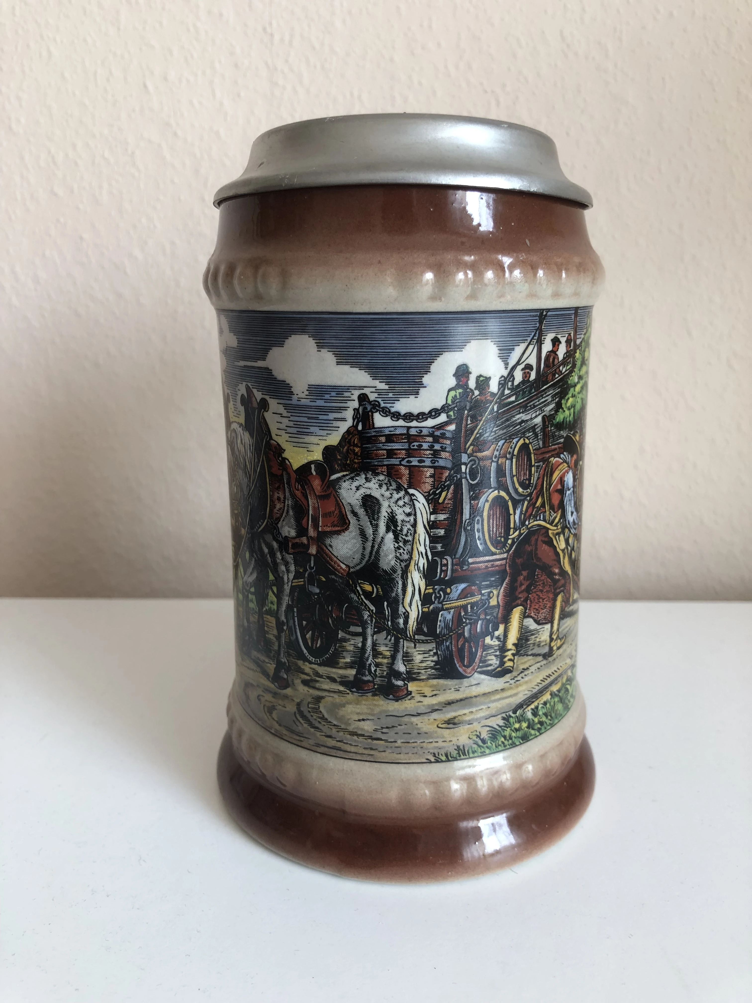 Sammelkrug Bierkrug mit Zinndeckel 