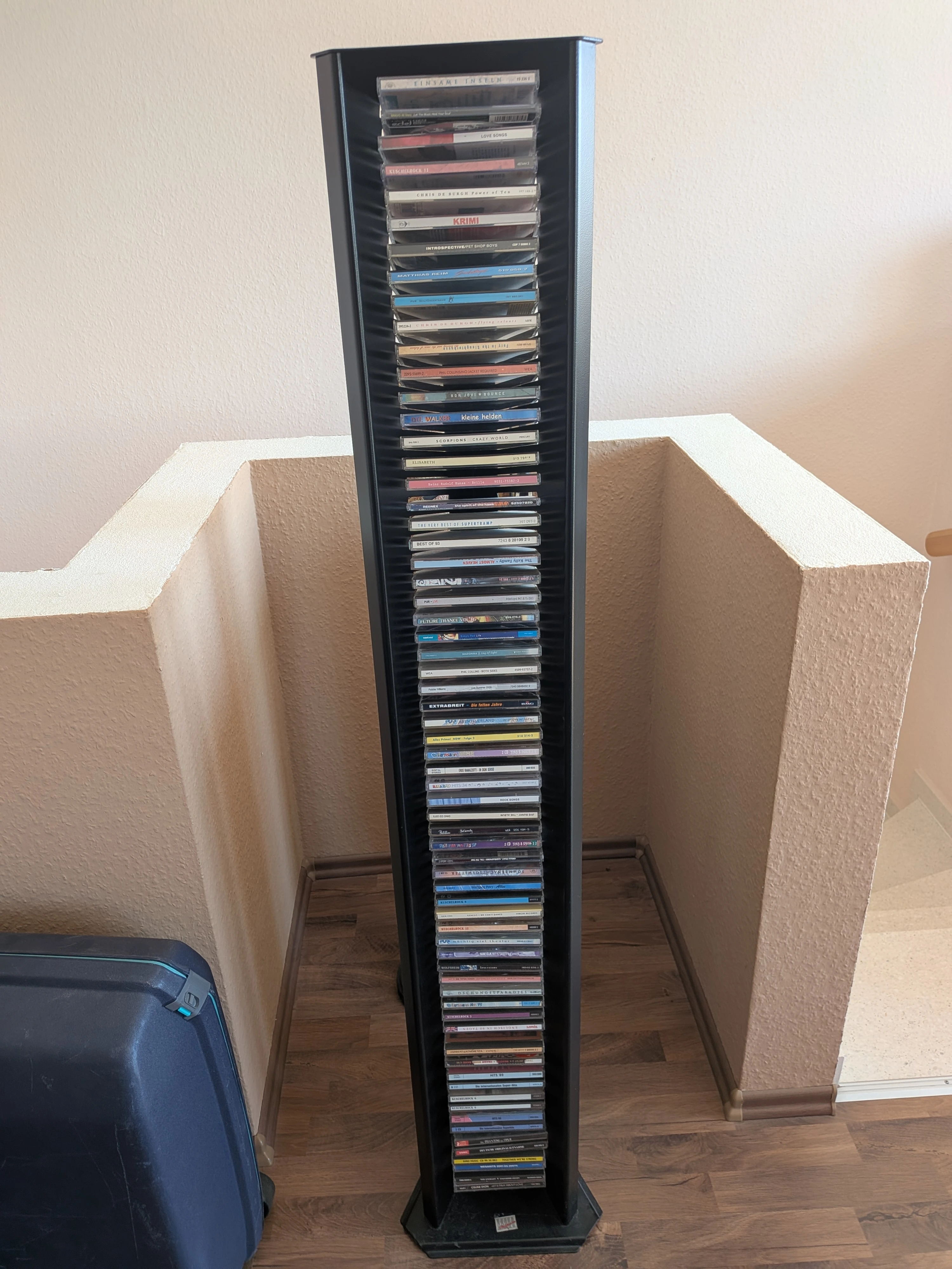 CDs plus Metall Ständer 