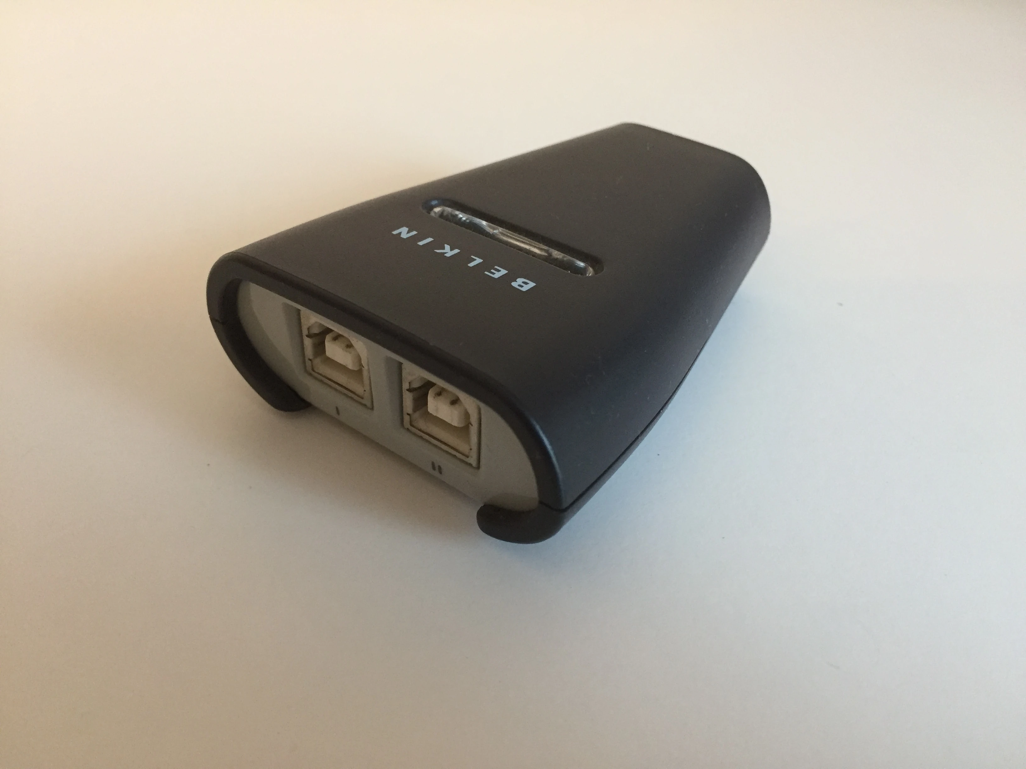 USB Peripherie-Switch Belkin 2x1 -NEU- 
