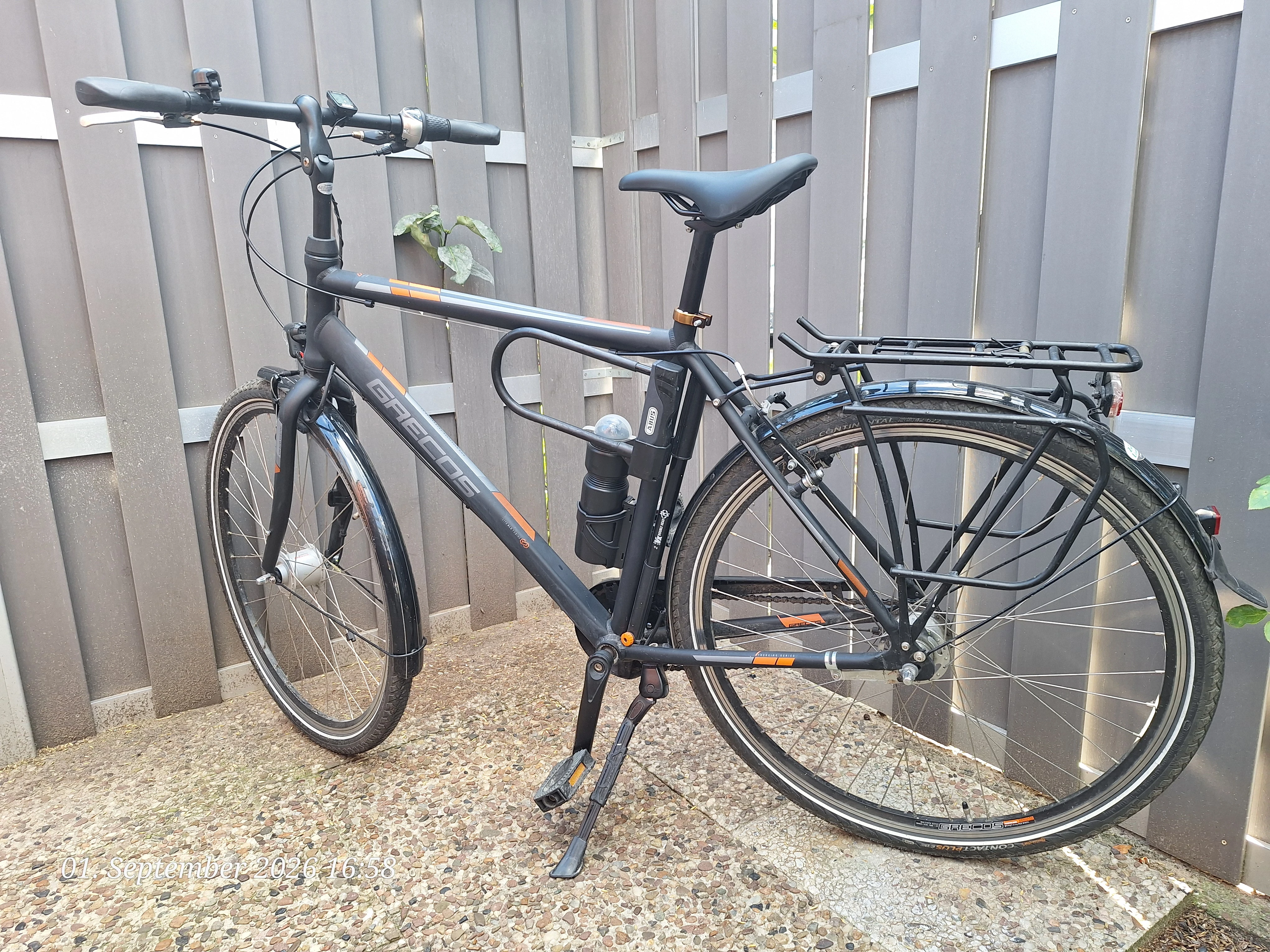 Herren-Trekkingrad  Grecos Bosten 28“ 