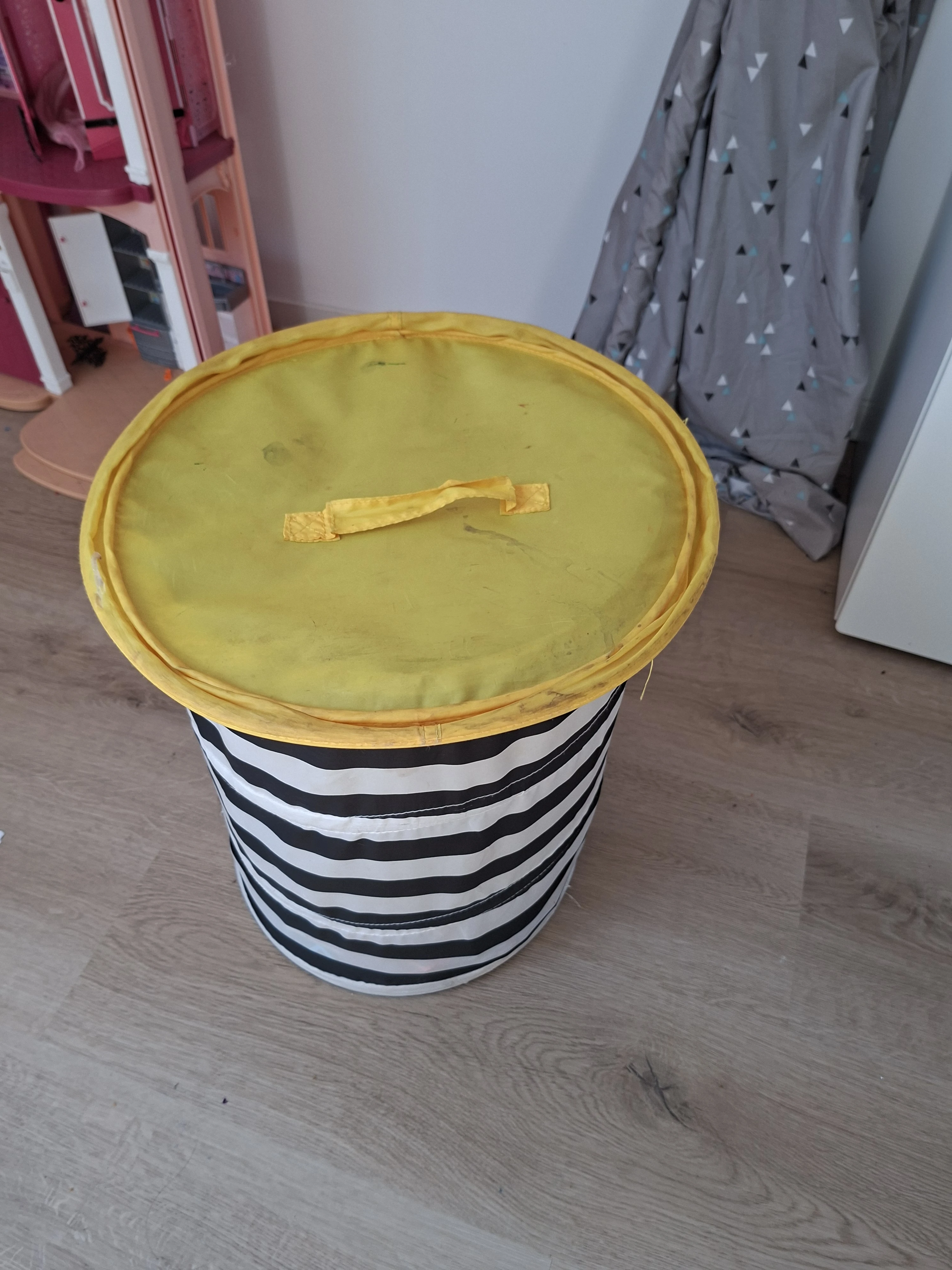Spielzeugbox