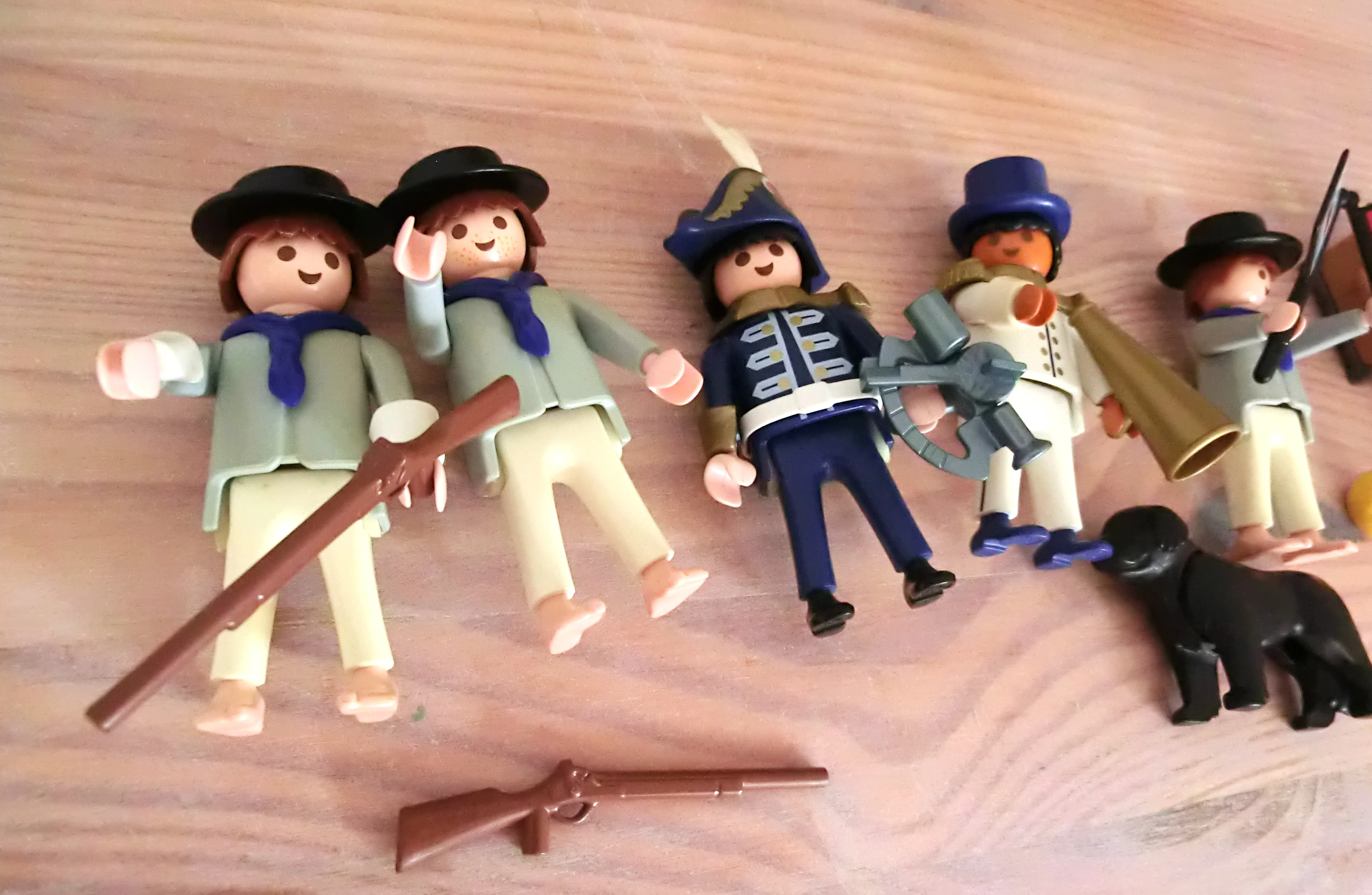 4 Playmobil Figuren