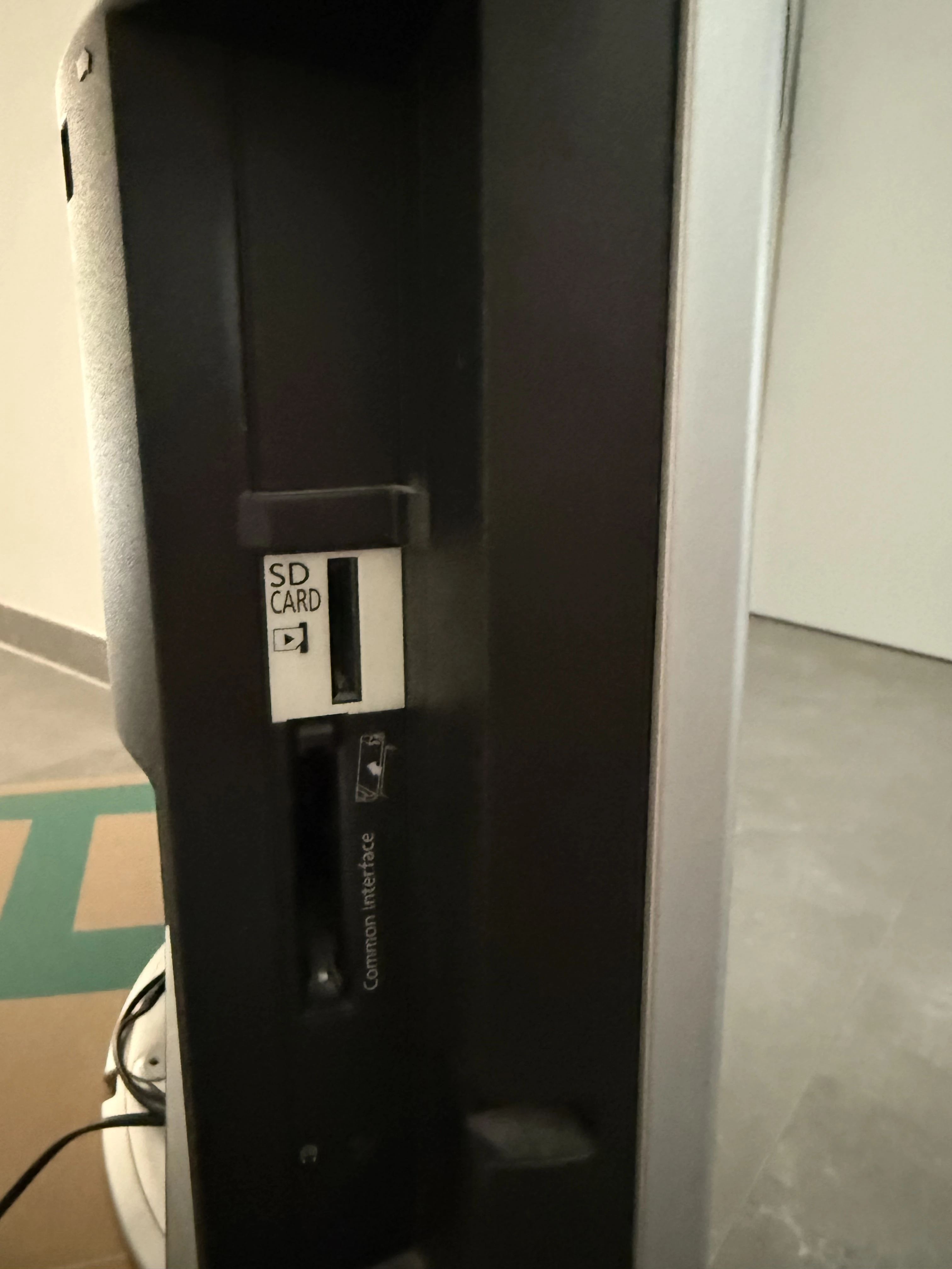 Slot