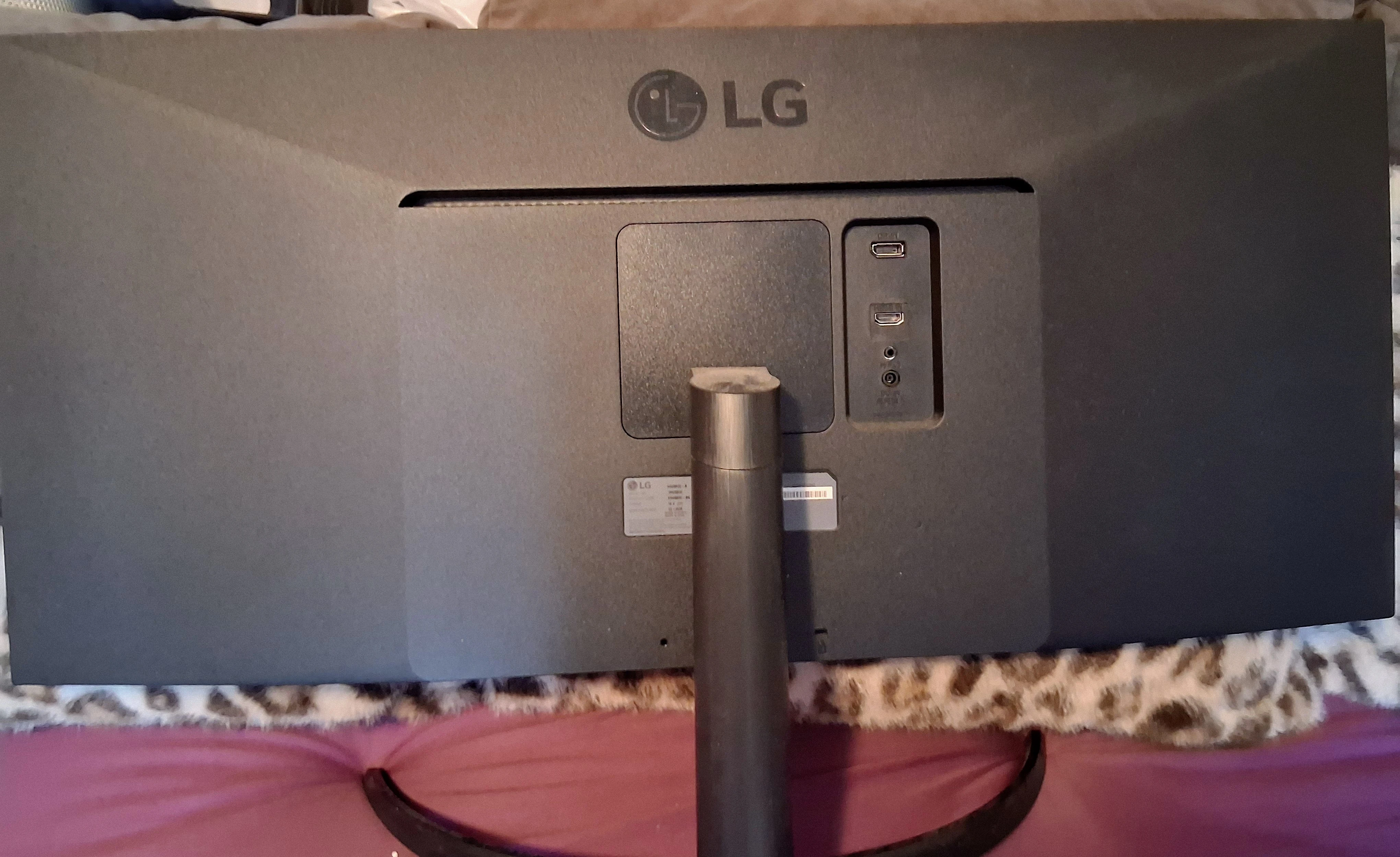 Monitor 02