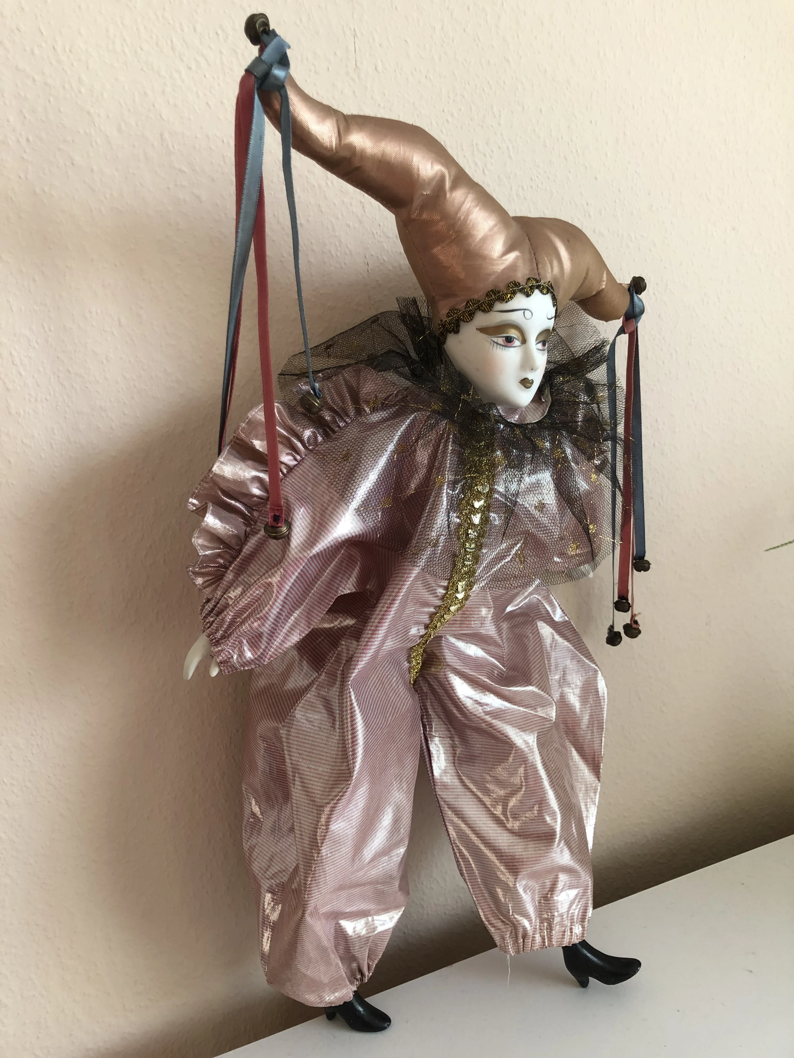   Harlekin Porzellan-Puppe -Sammelpuppen- 