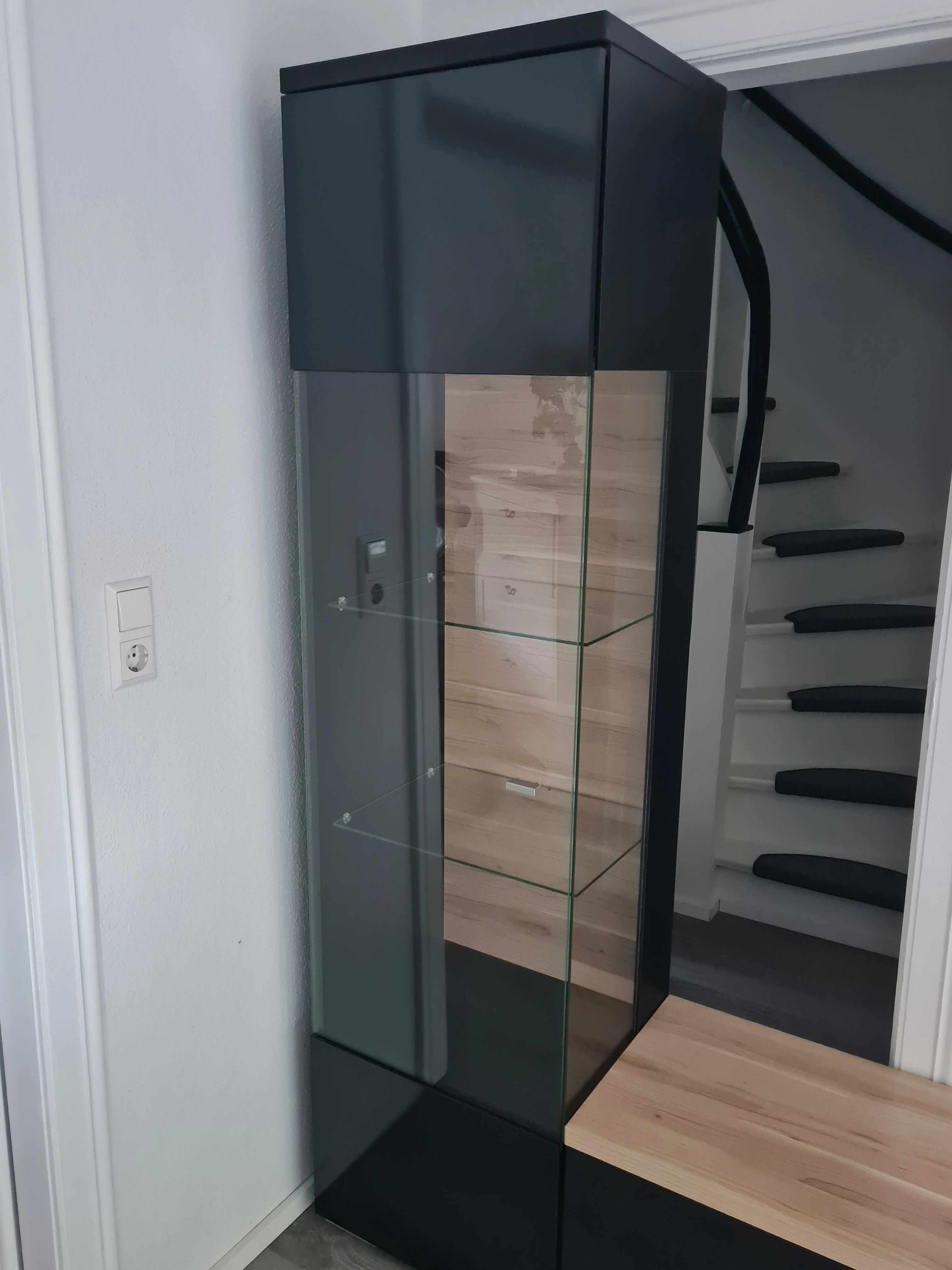 Vitrine seitlich 