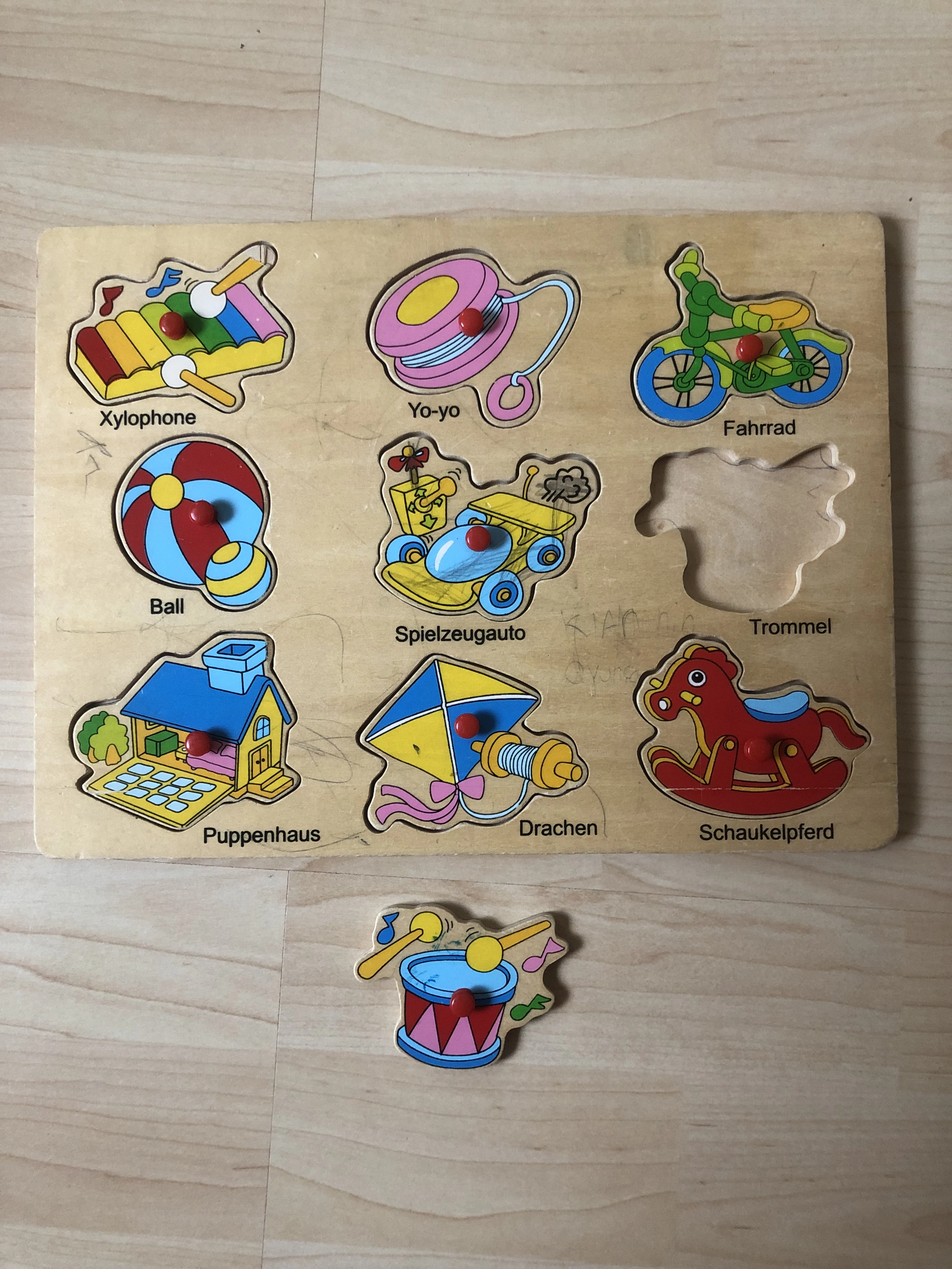 Pädagogische Holzpuzzles, Handgreifbrett