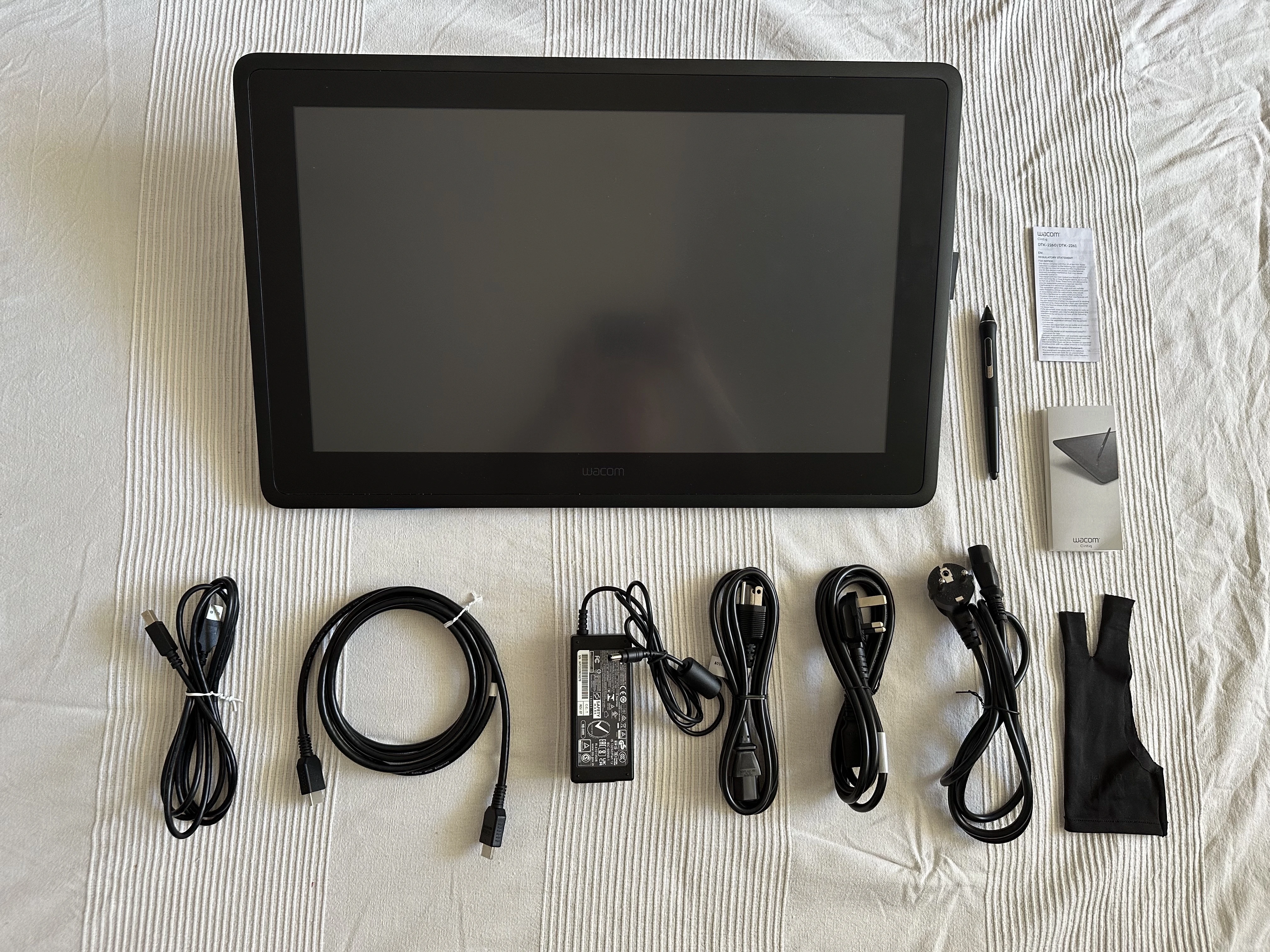Grafiktablet mit Zubehör