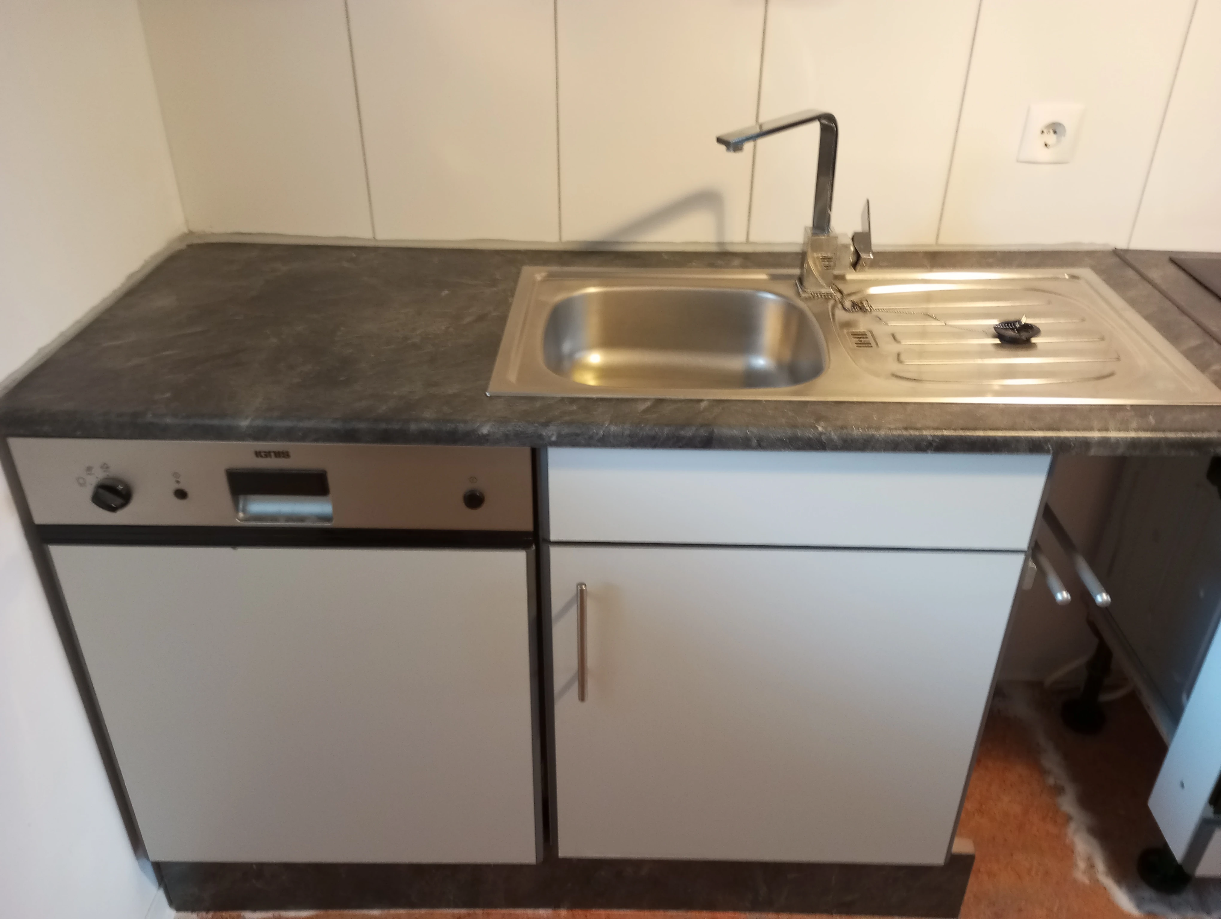 Spüle Spülschrank