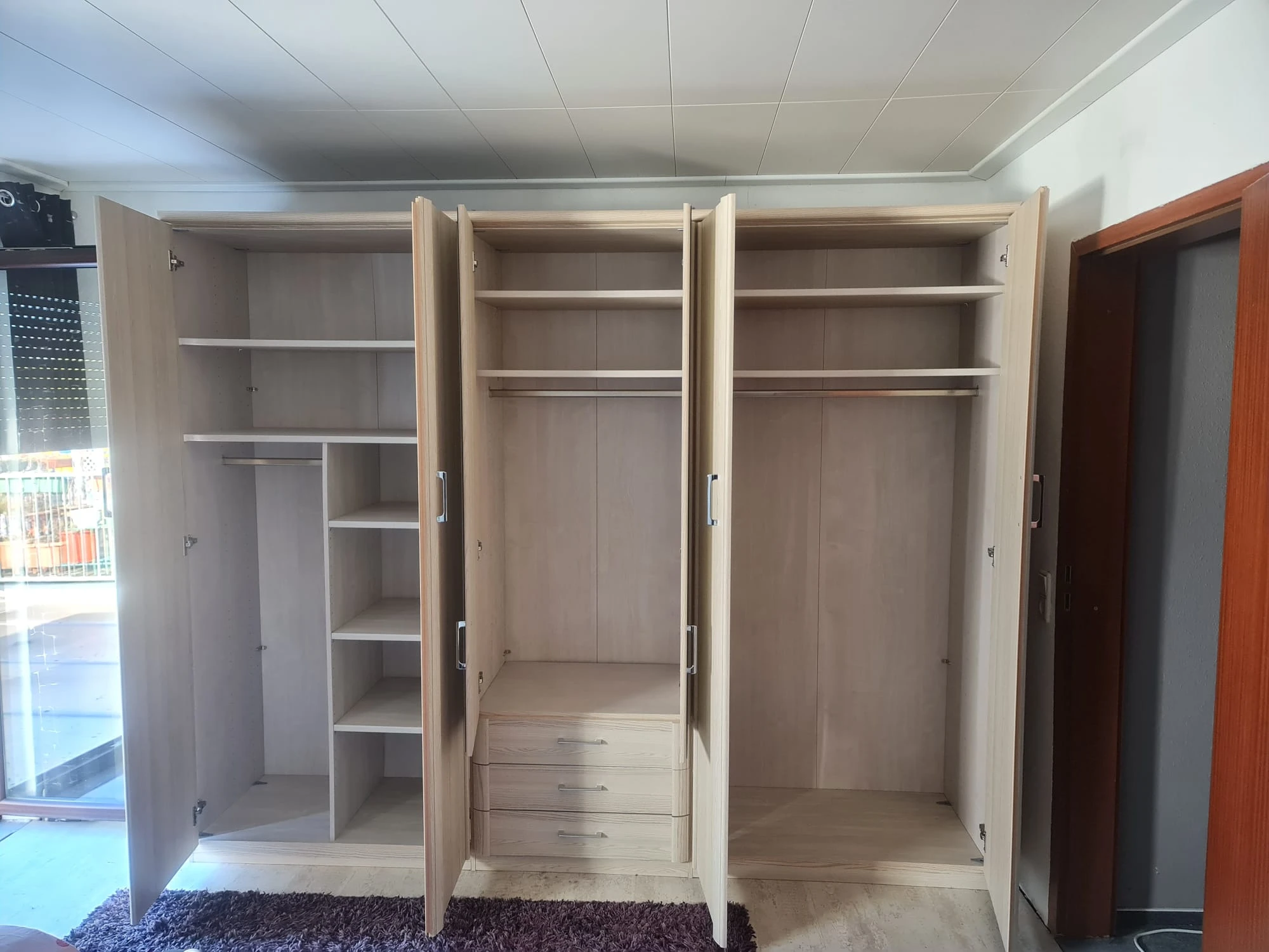 Innenansicht komplett 
