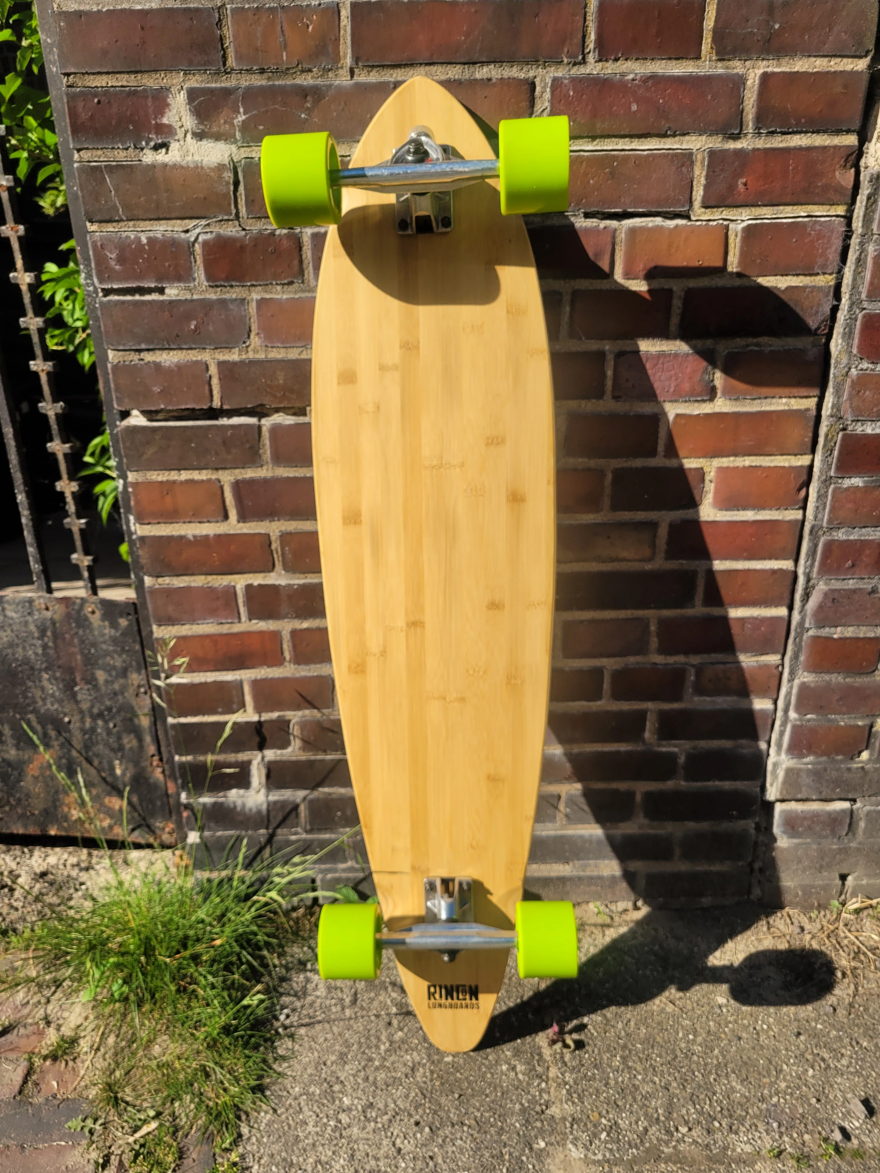 hinten