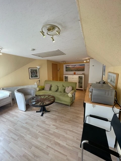 Wohnzimmer Bild 2