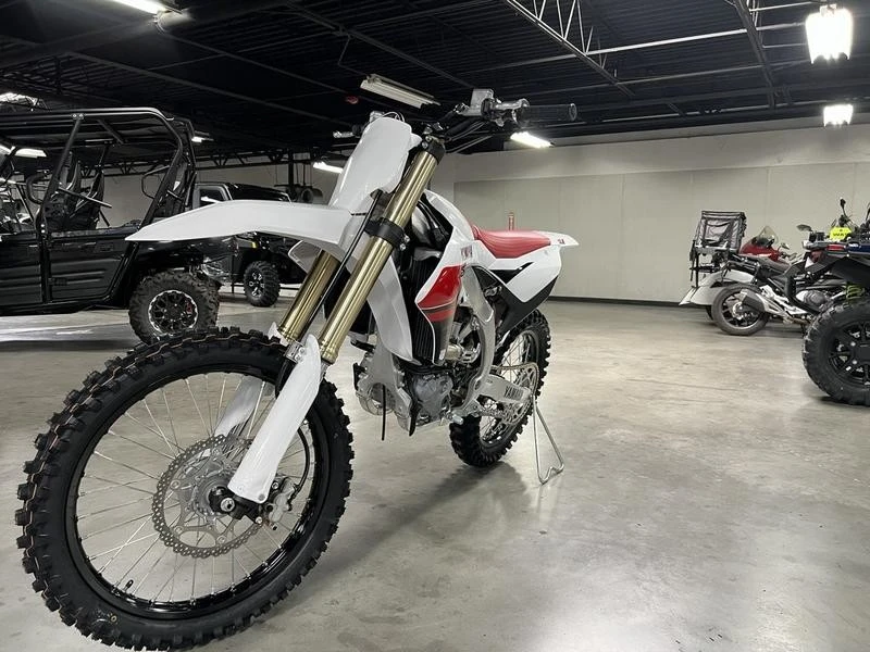Yamaha YZ450F model 2026