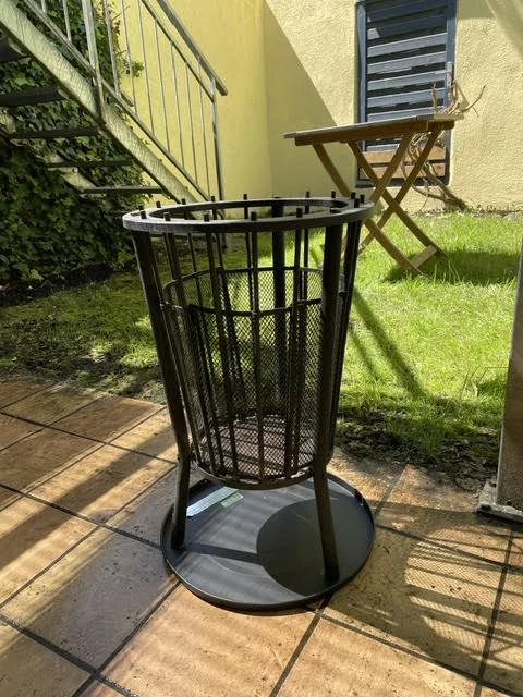 Metall-Feuerkorb, 2 Mal benutzt bei Corona