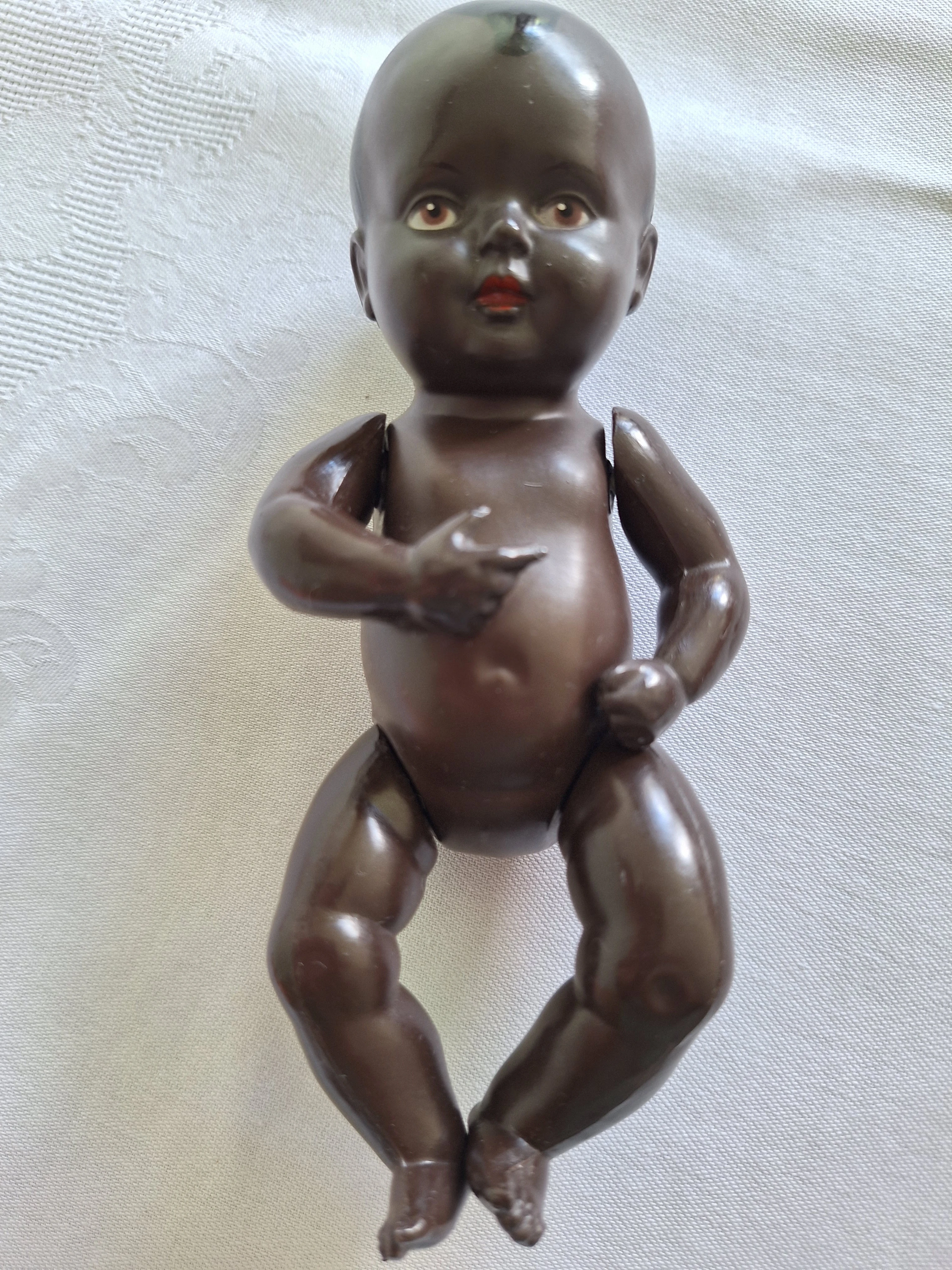 dunkelhäutiges Baby 