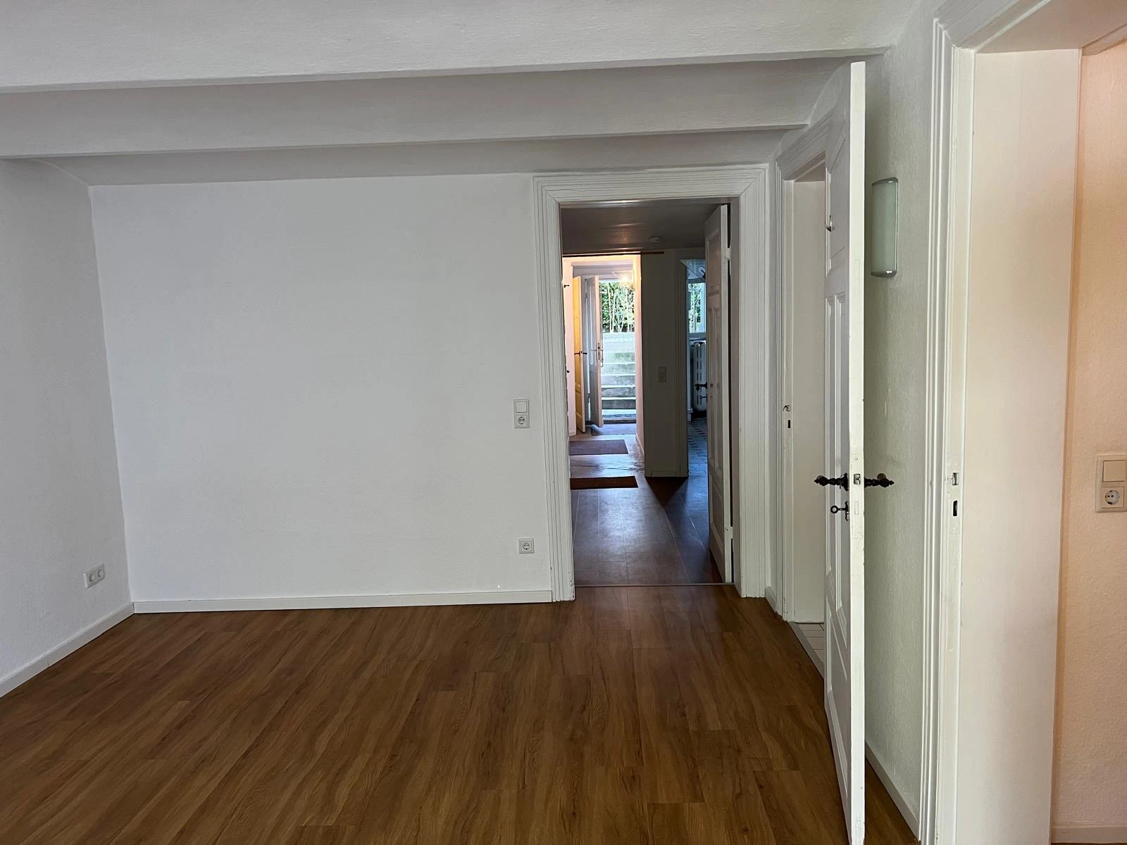 Blick zum Eingang in die Wohnung