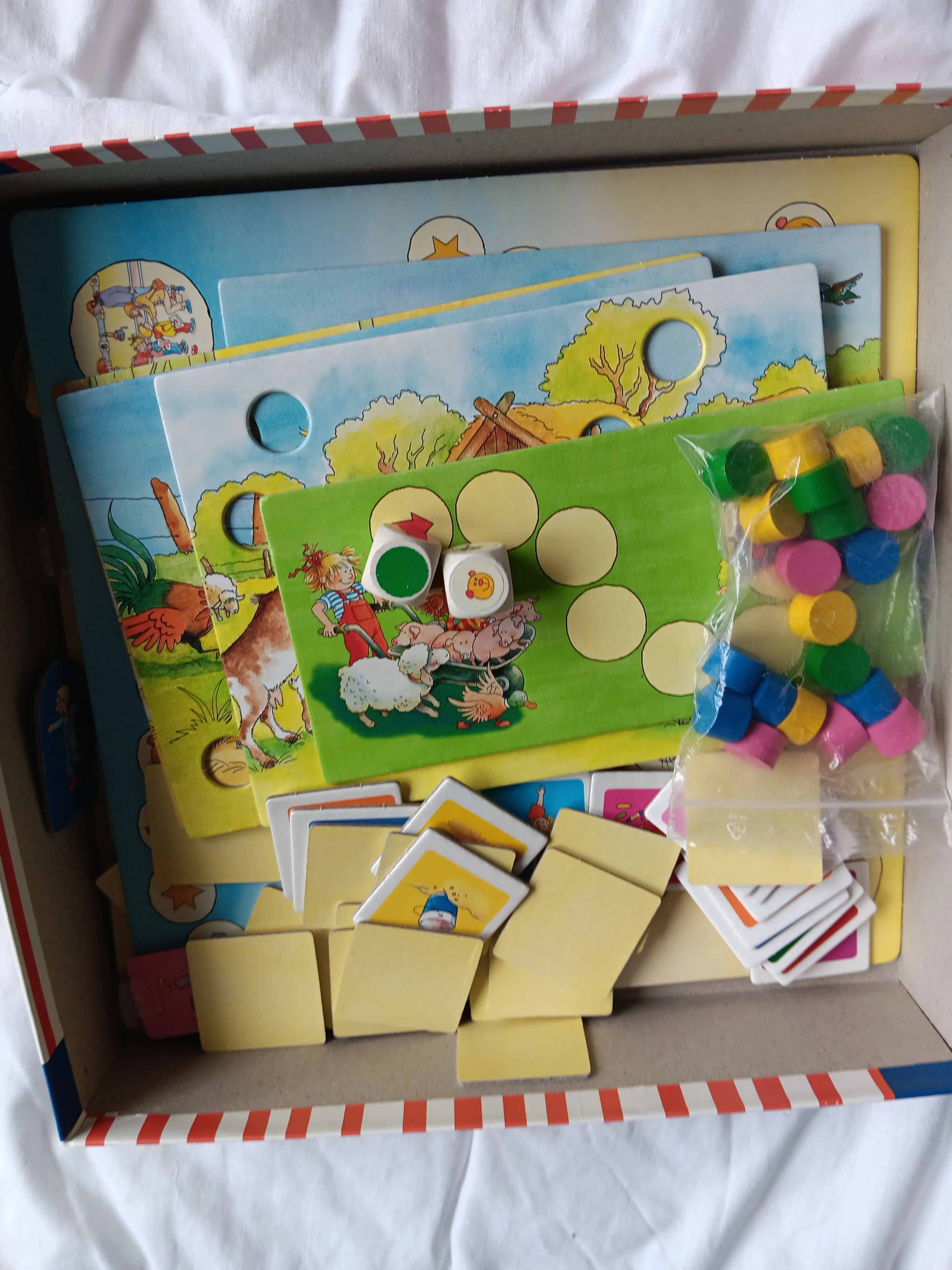 Brettspiel "Connis erste Spiele"