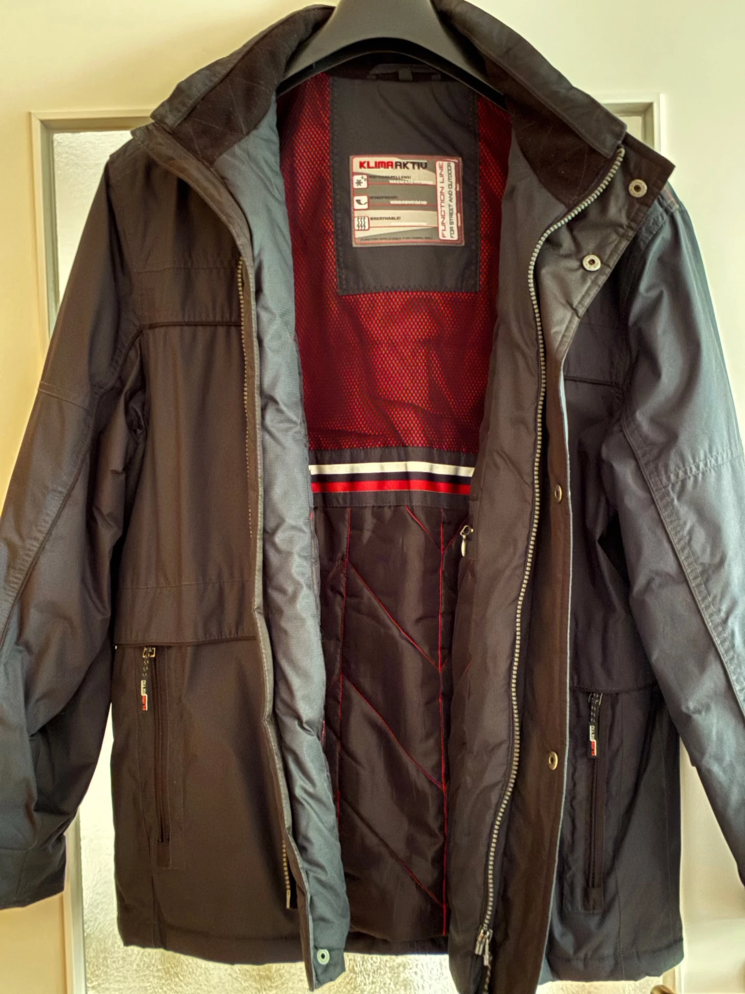 Jacke Vorderansicht 2