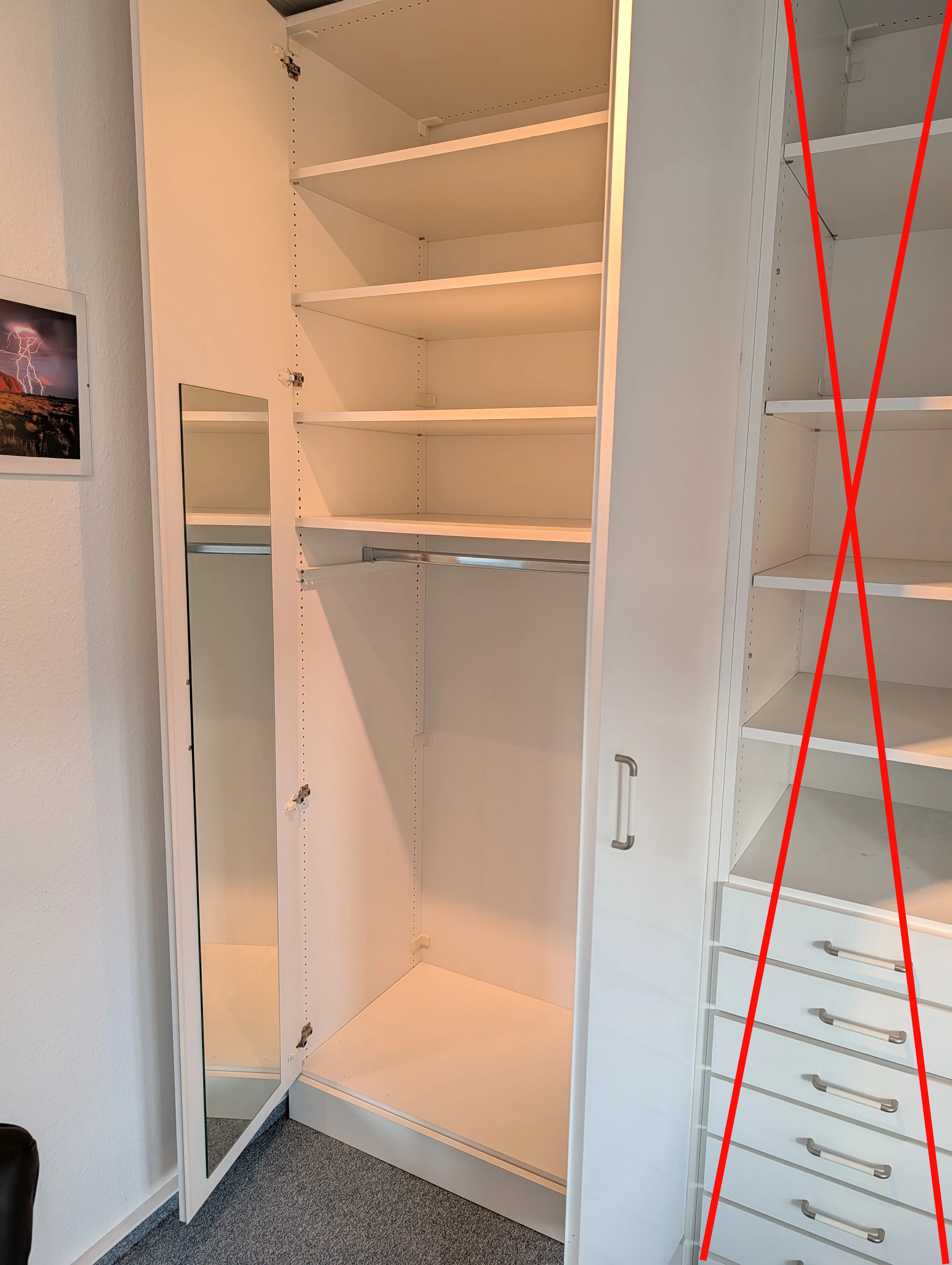Kleiderschrank 2
