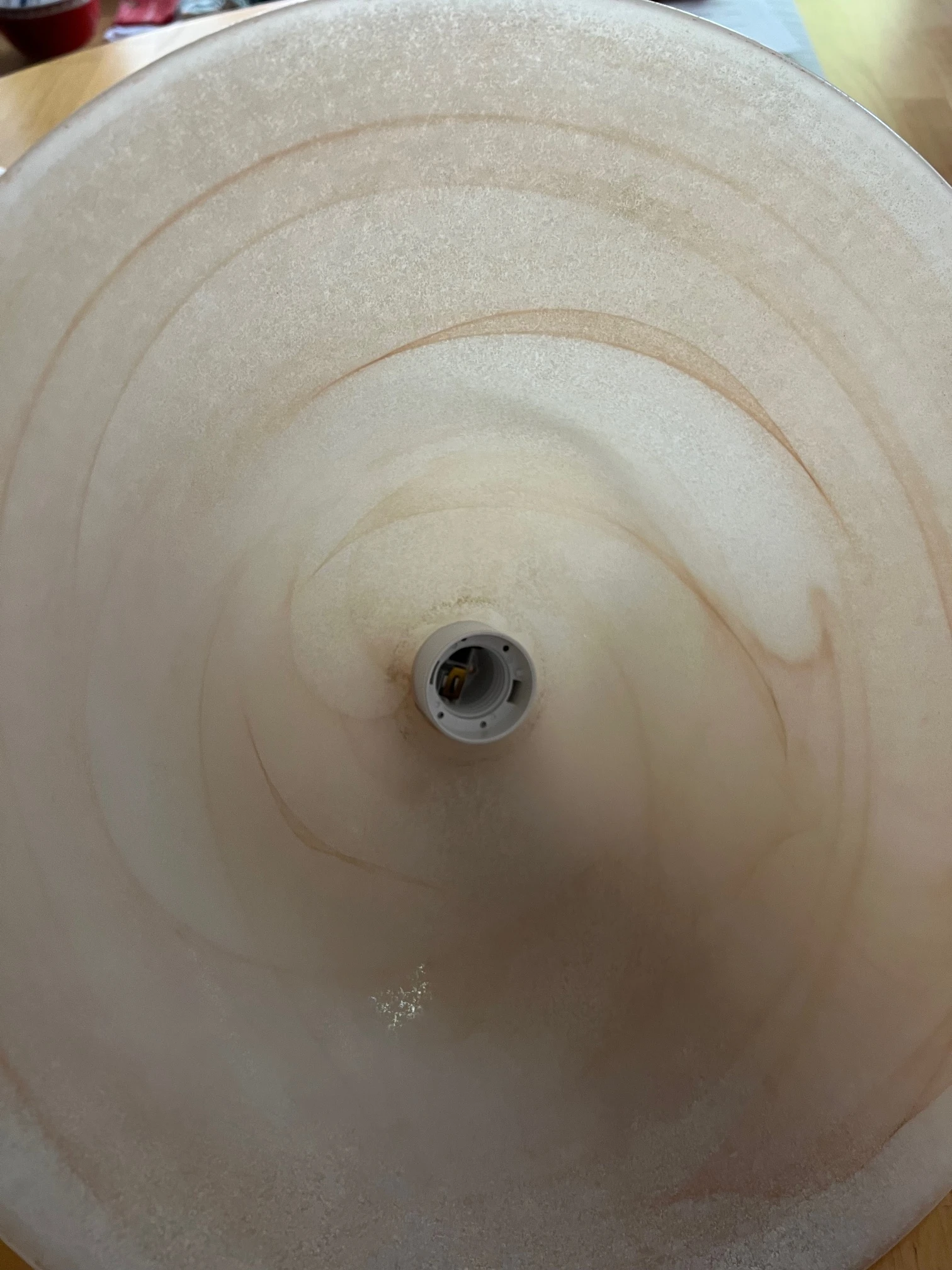 Lampe innen mit Marmorierung
