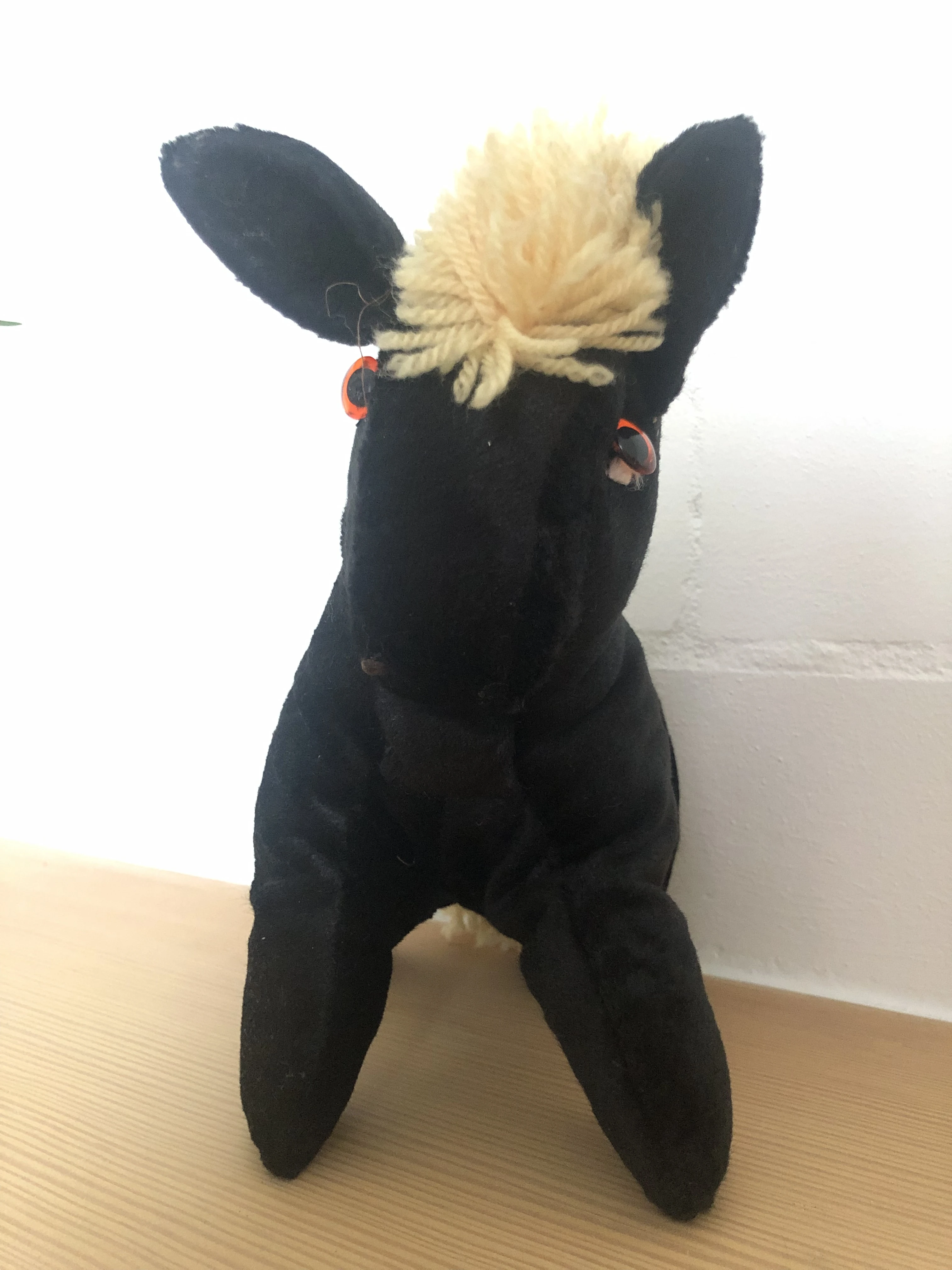 Fury das handgemachte Pony 