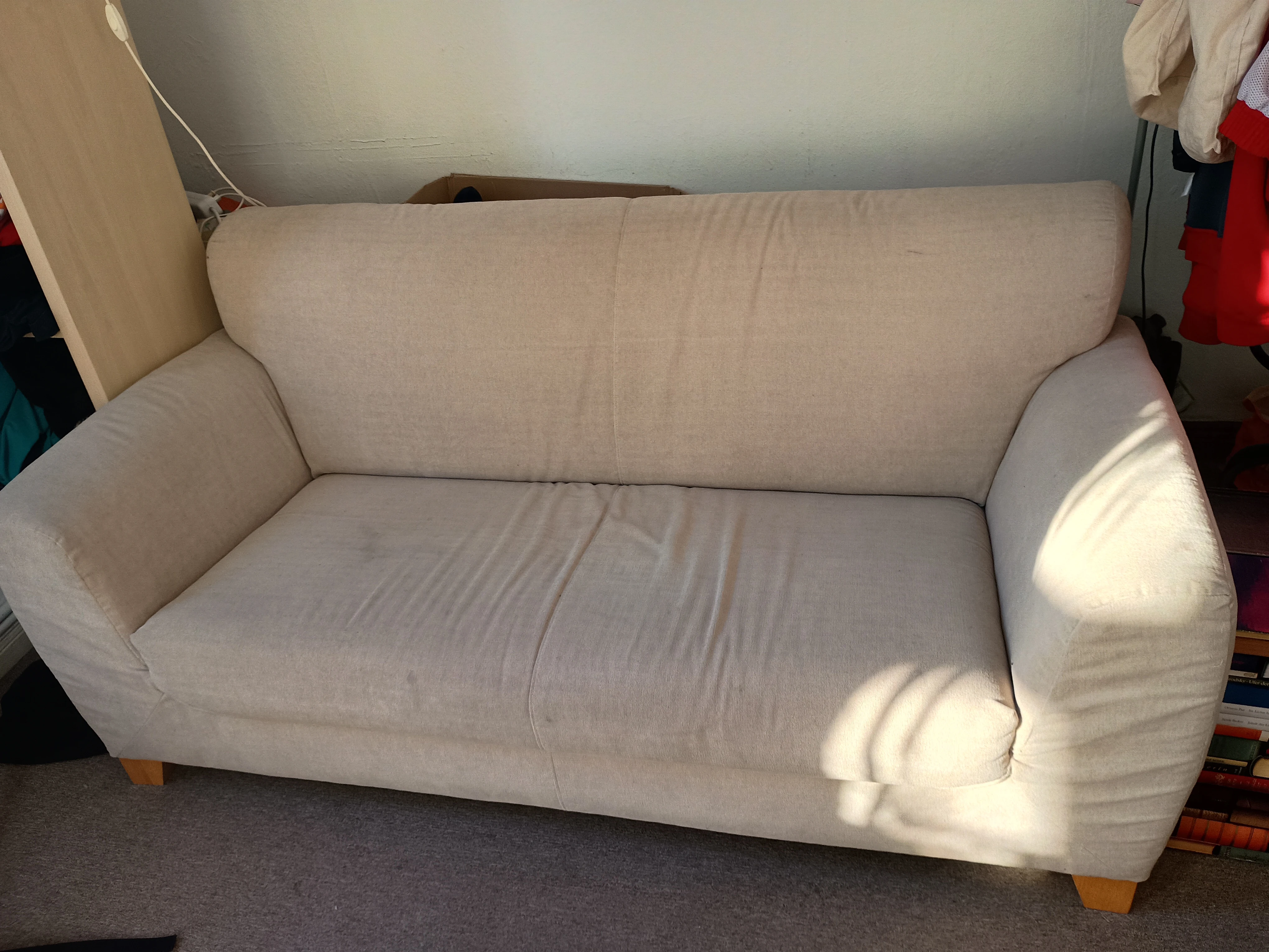 Sofa von vorne