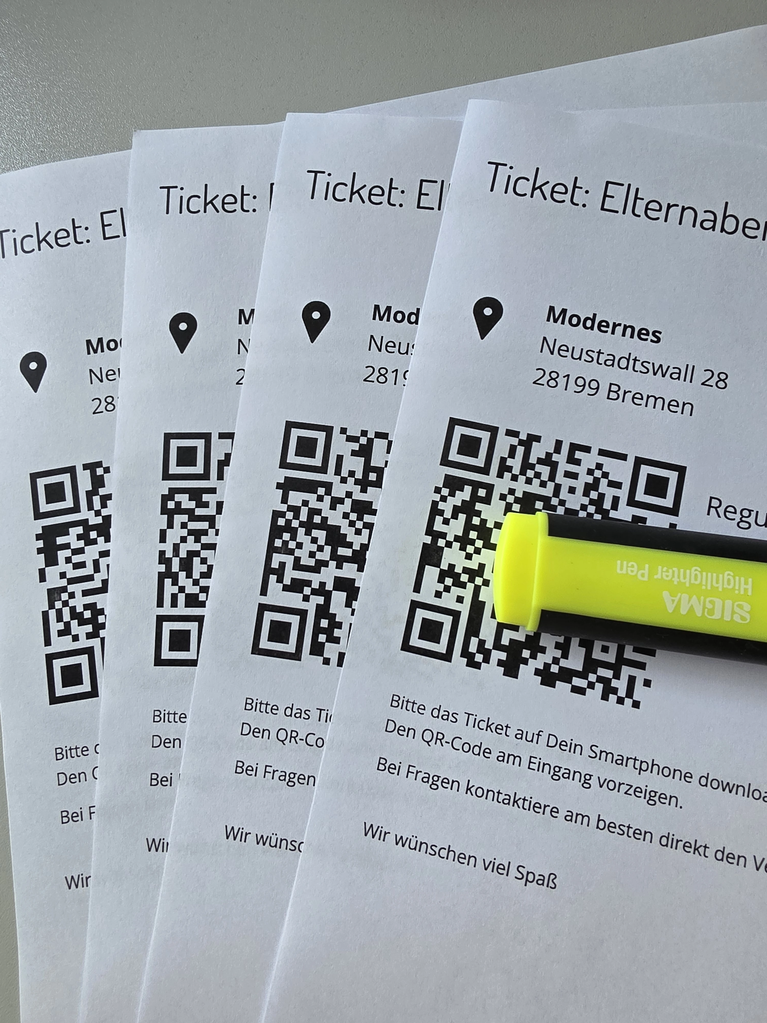 4 Tickets für insgesamt € 30,-