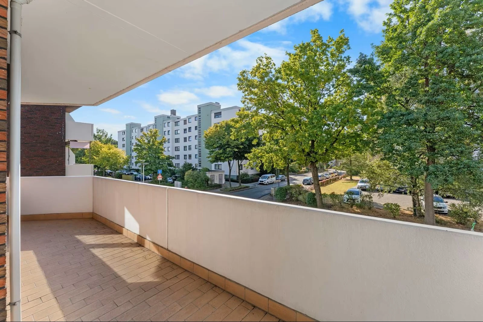 balkon über wohnzimmer