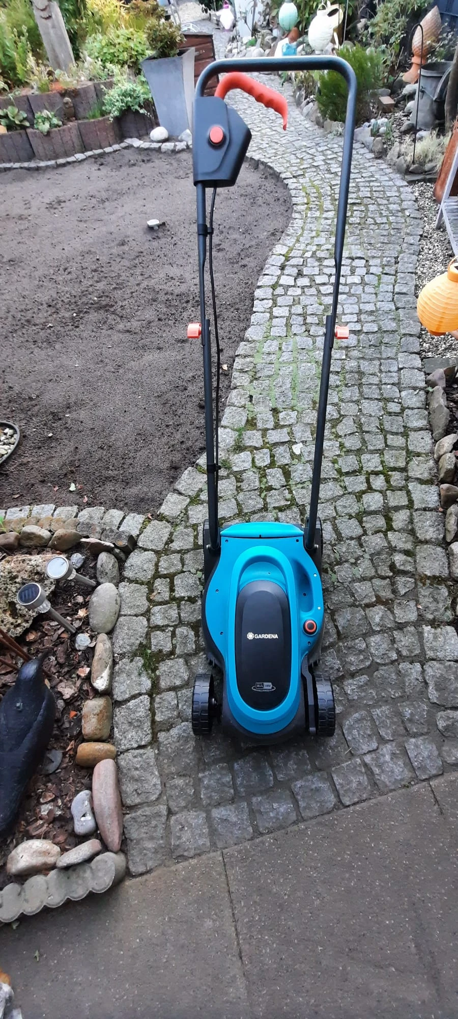 Rasenmäher oben