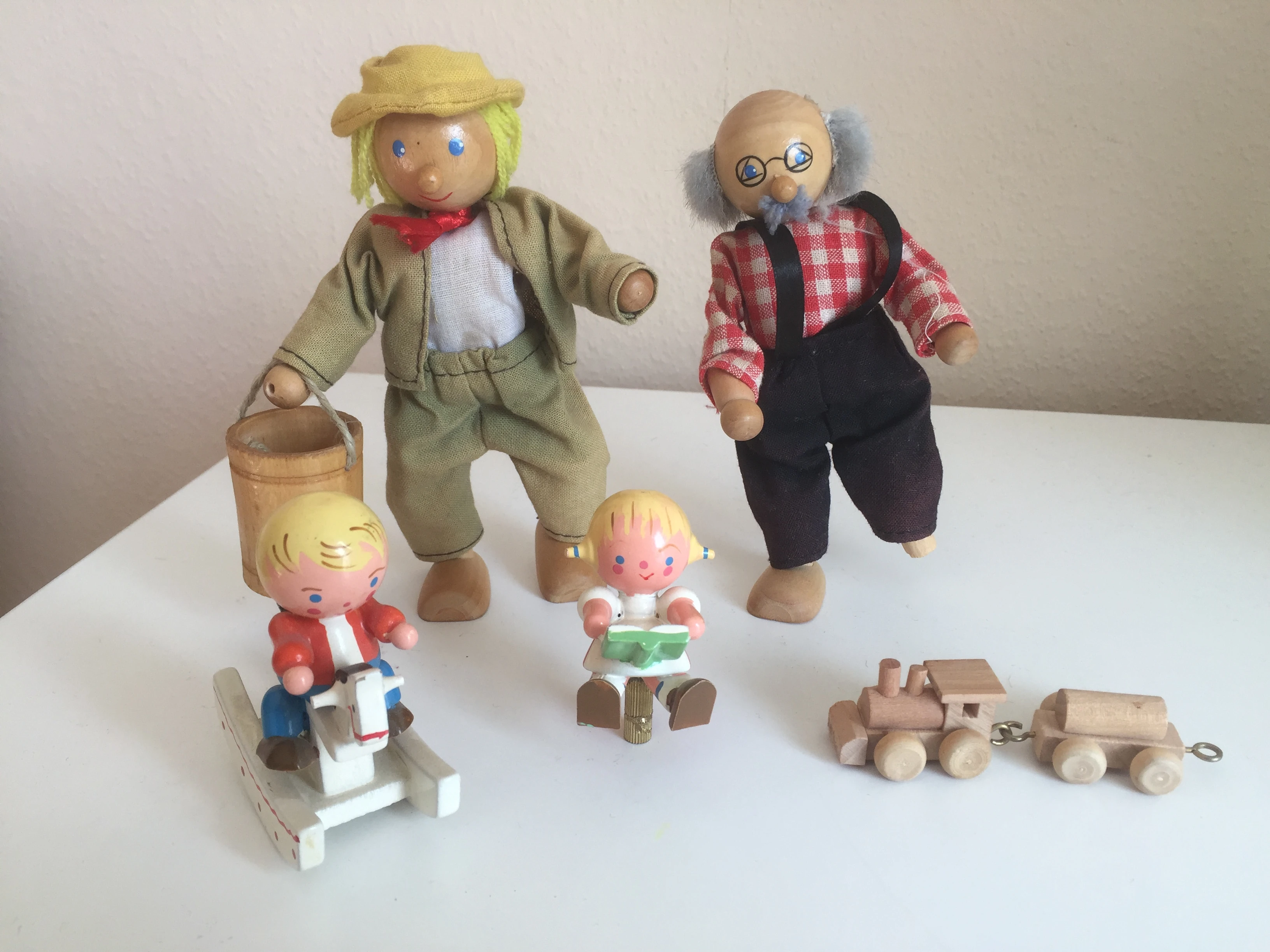 Holzfiguren -Sammlerstück- 