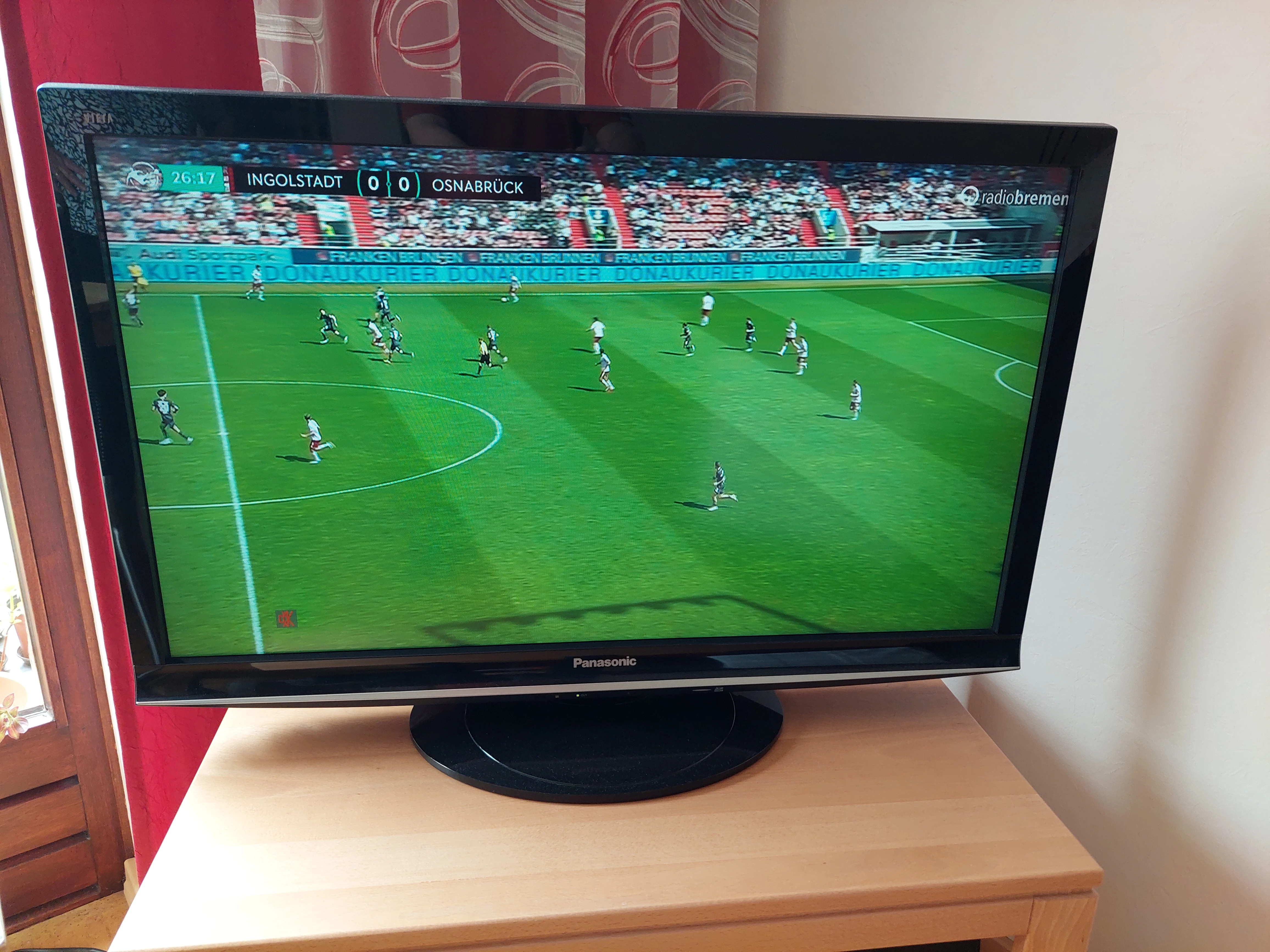 Panasonic TX-L37GW10