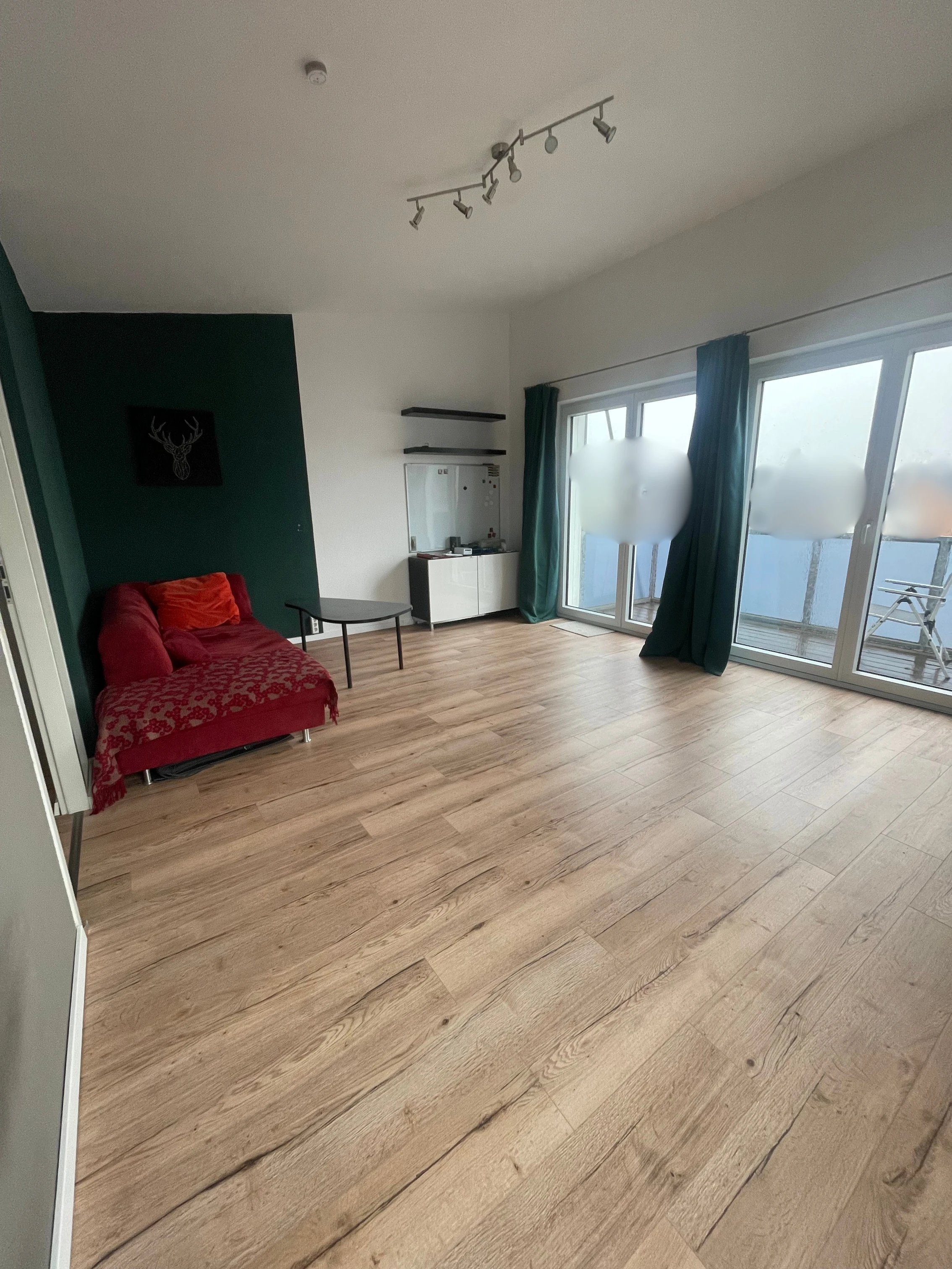 Blick zum Balkon