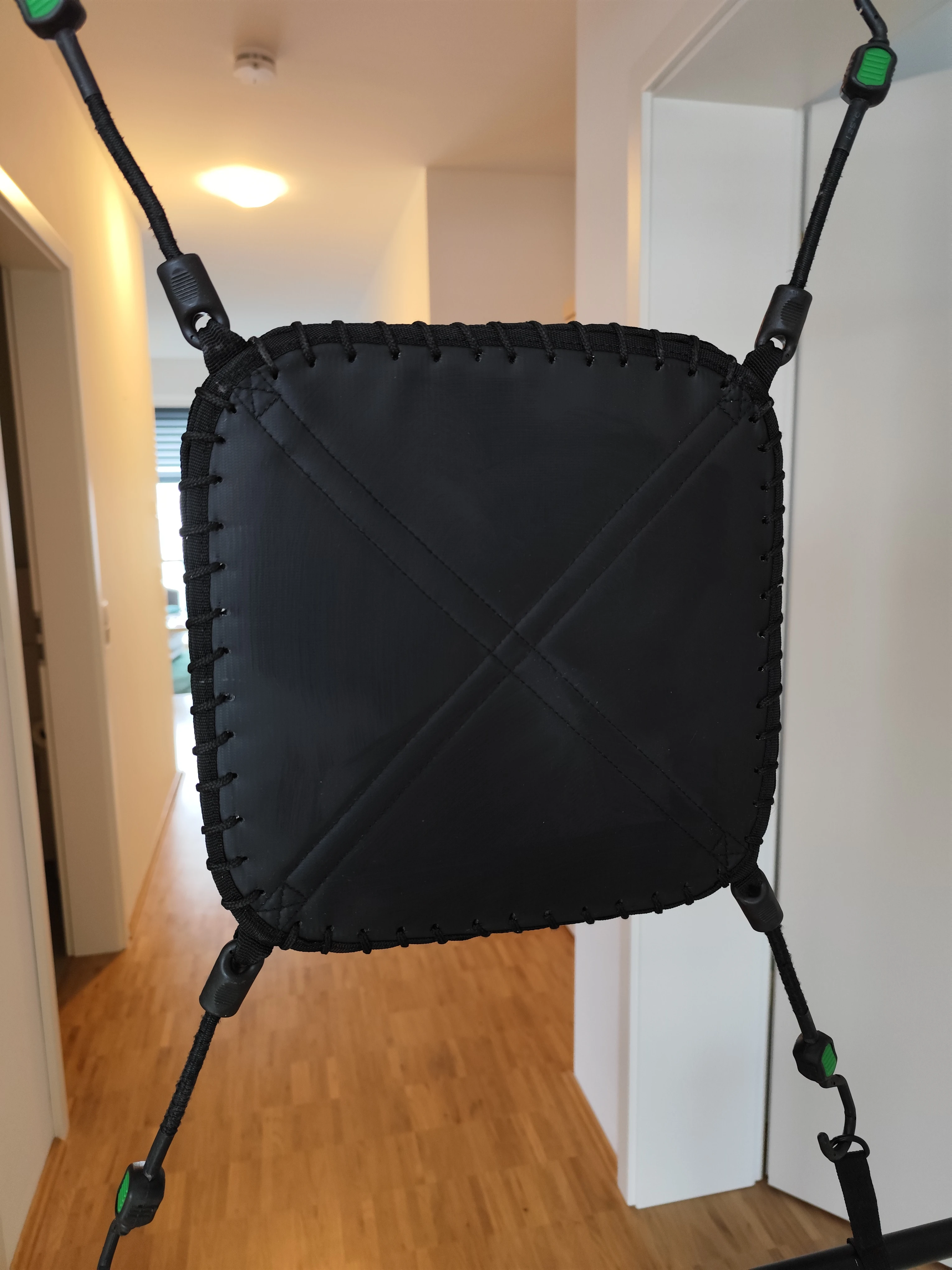 Boxkissen von hinten 
