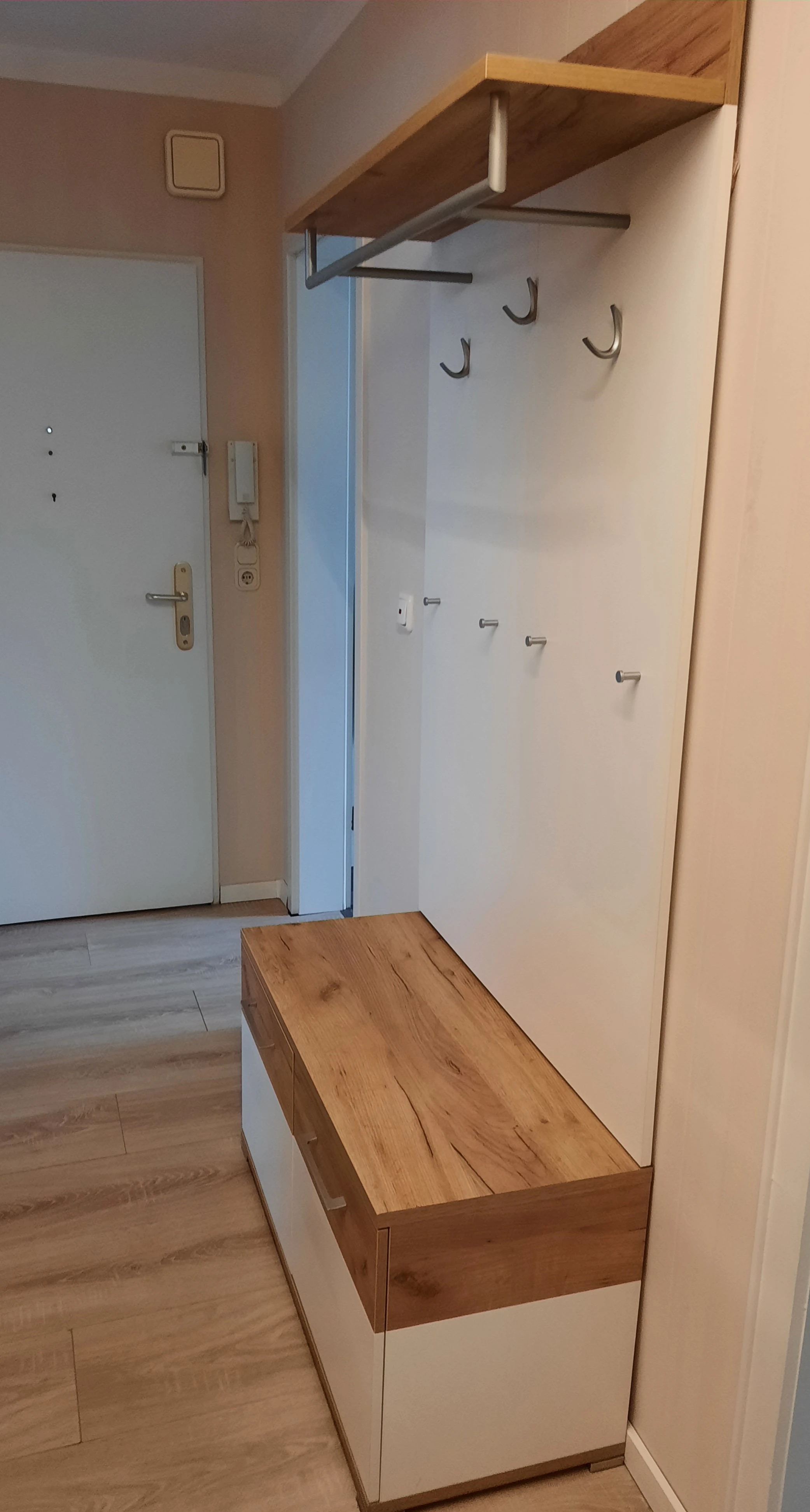 Flurgarderobe mit Haken