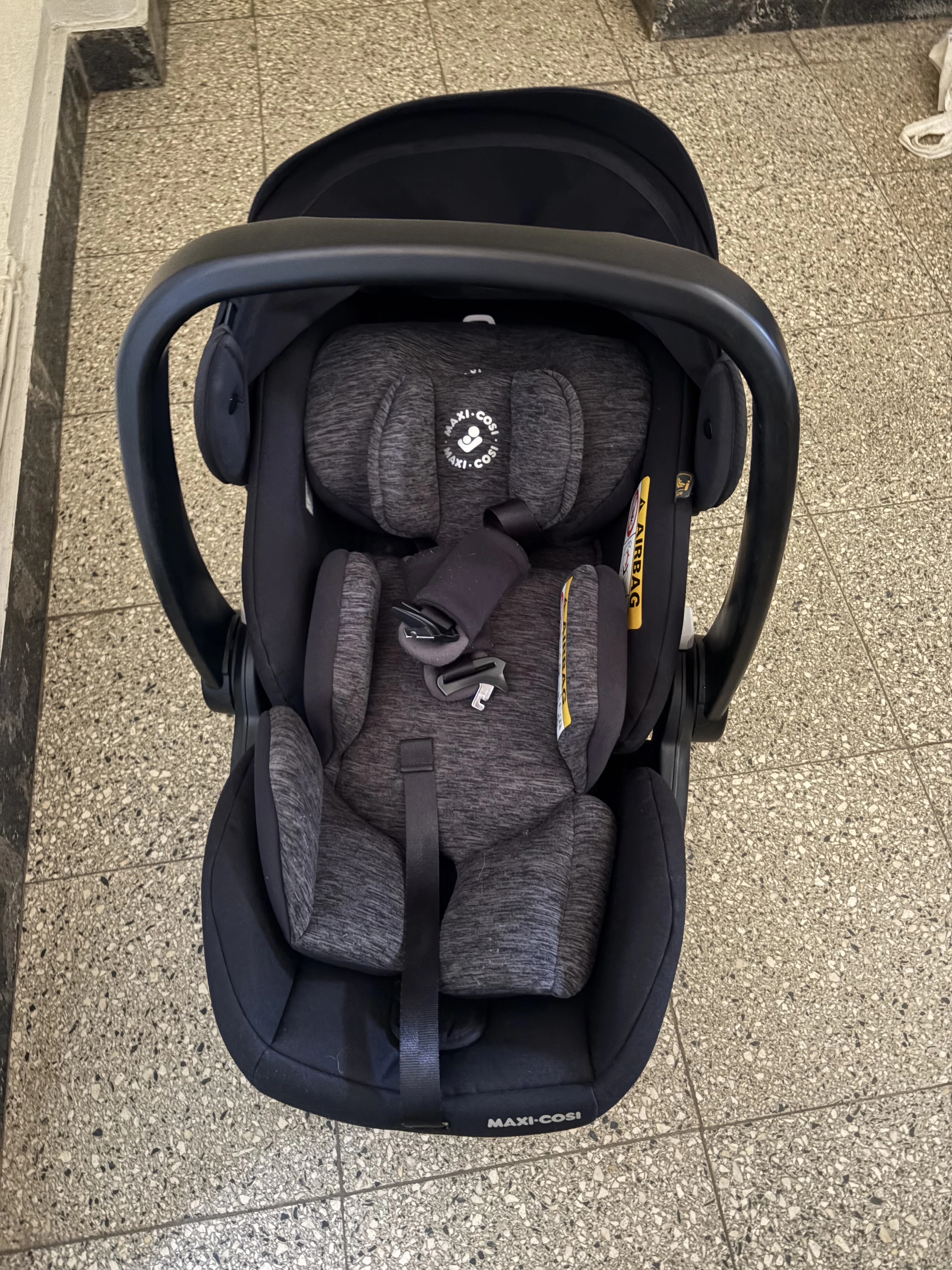 Babyschale
