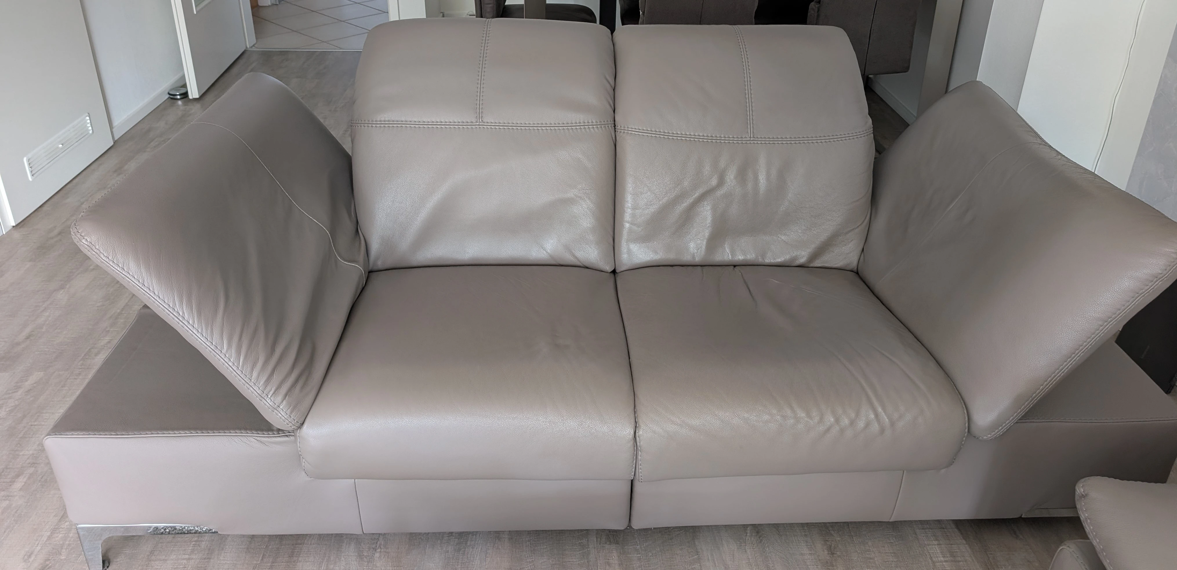 Moderne Ledersofas 