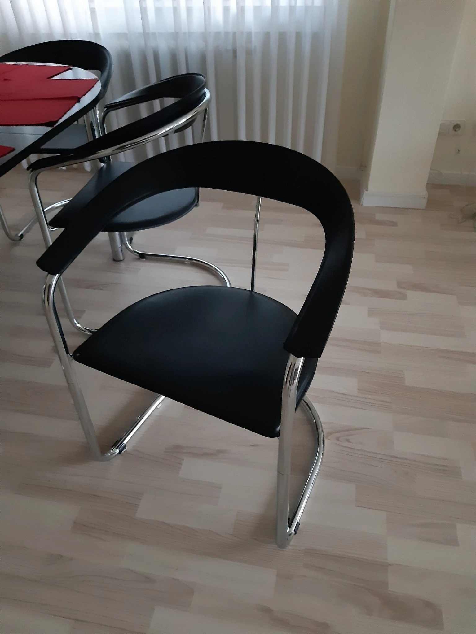 Stuhl vorne