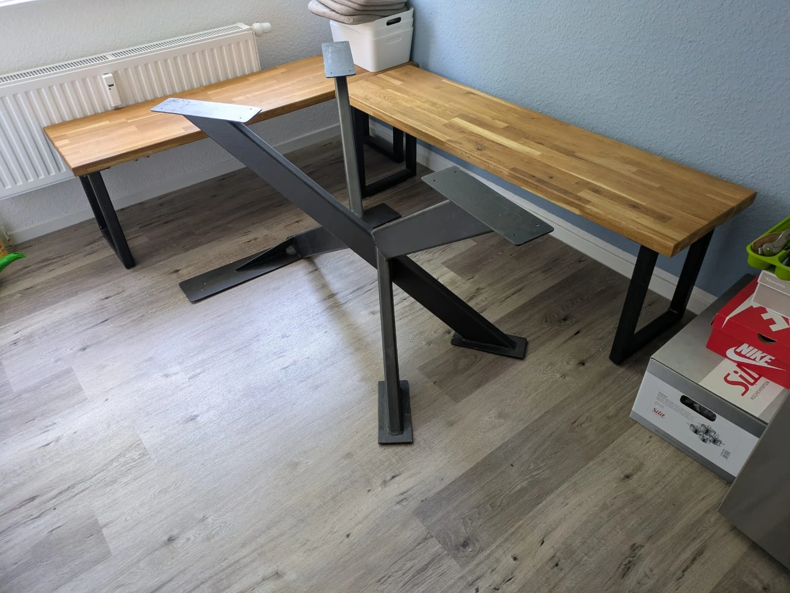 Tischgestell von oben