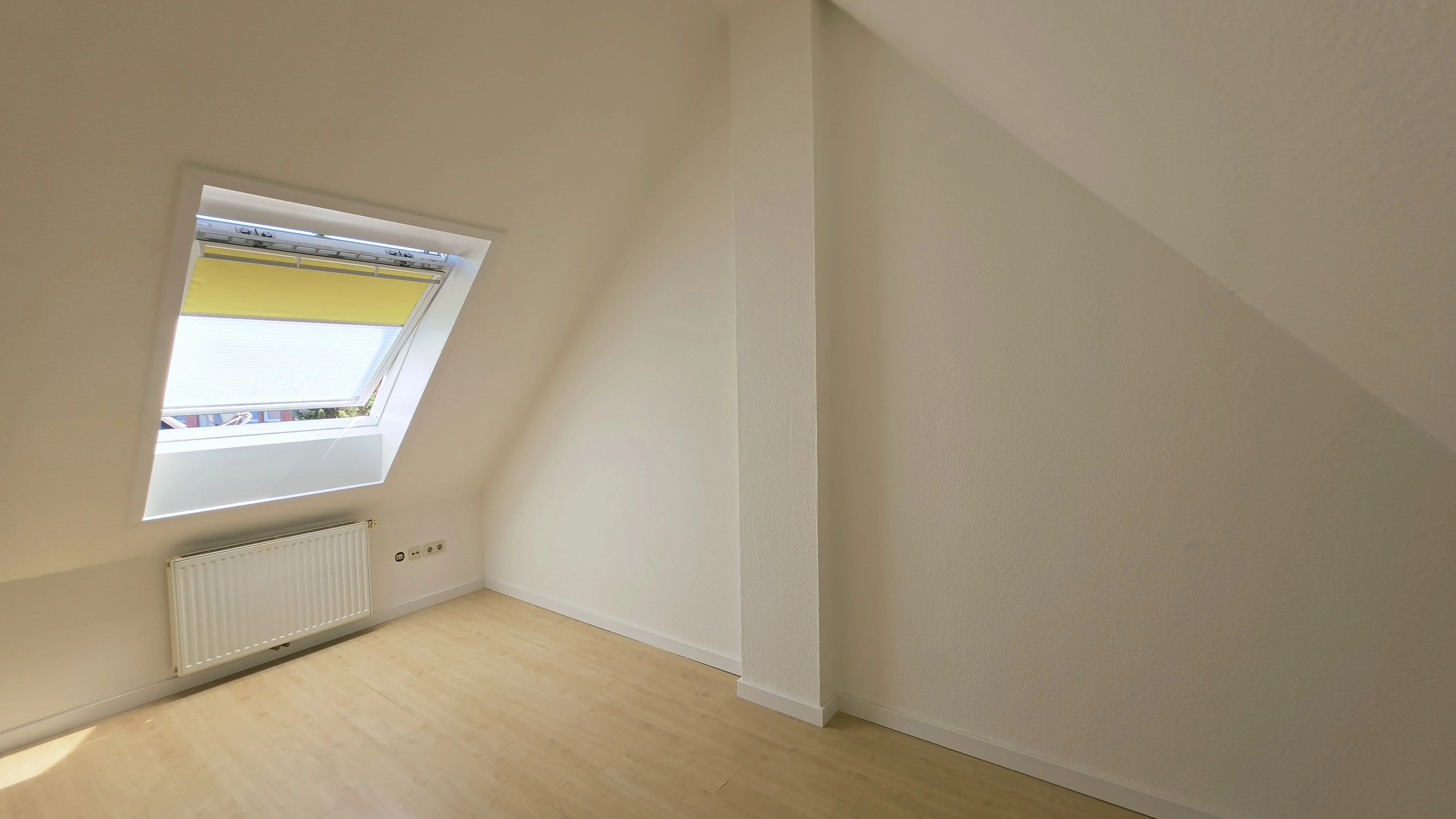 Zimmer 1 OG