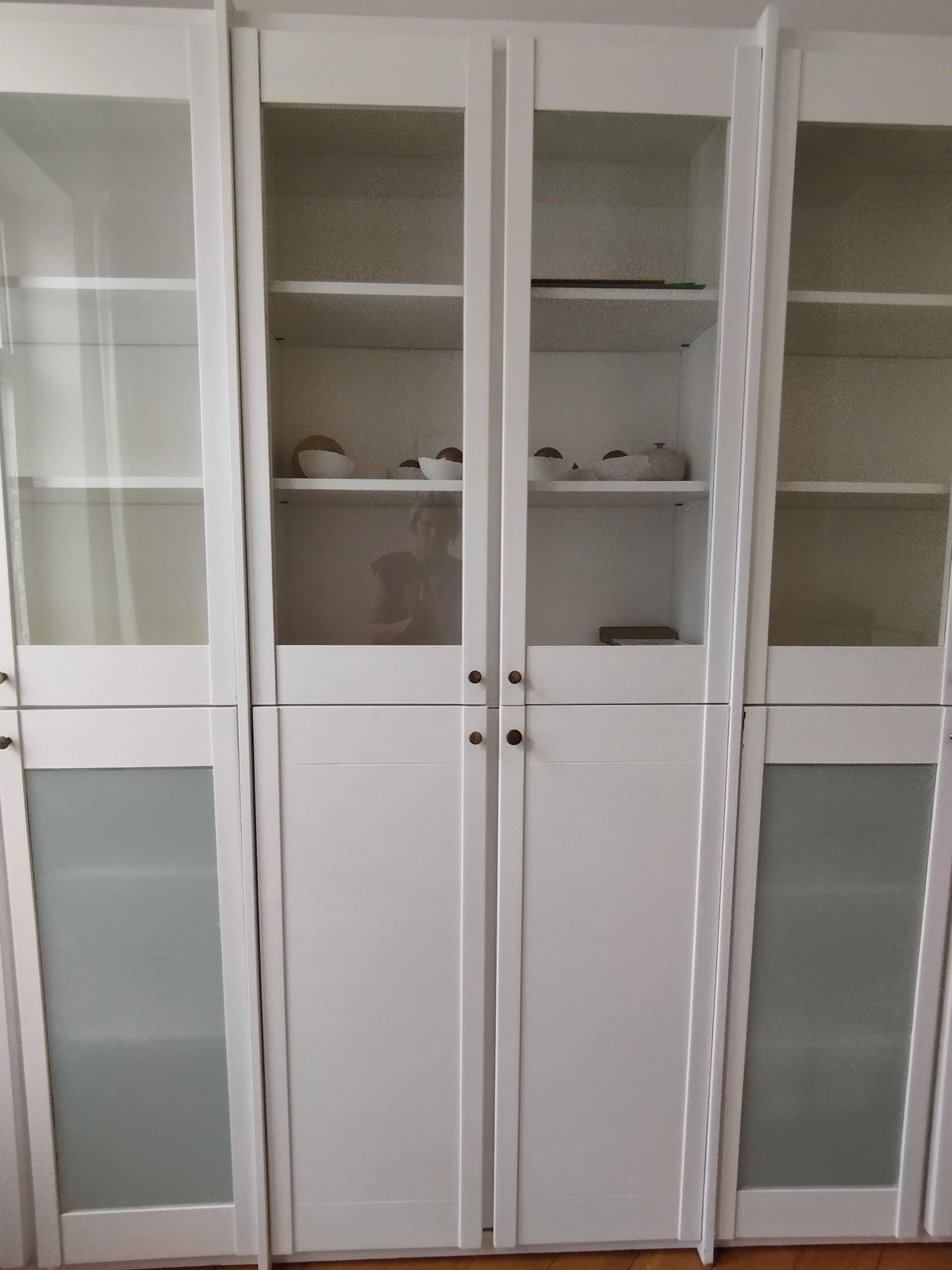 Vitrinenschrank6