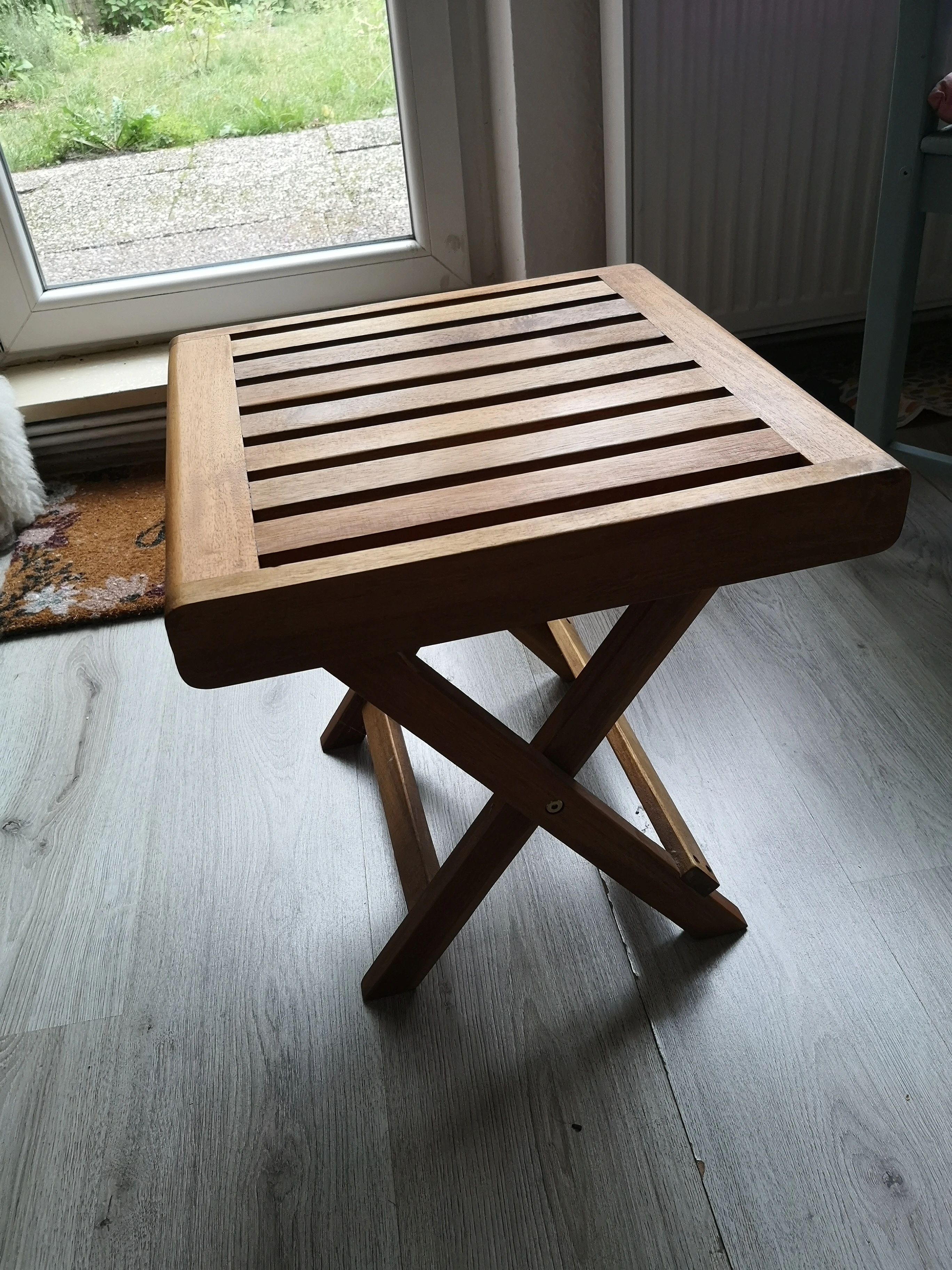 Klapphocker Teakholz wie neu
