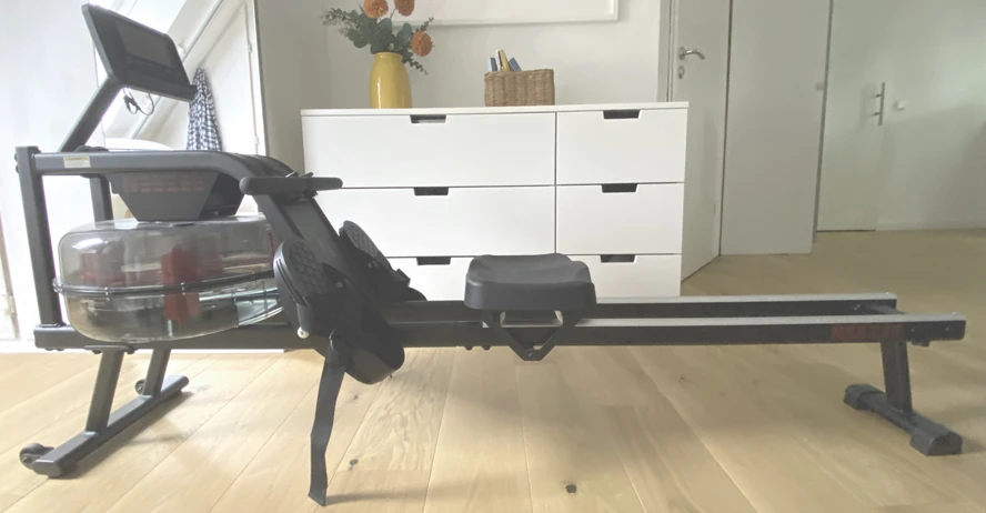 Neezee Rudergerät
