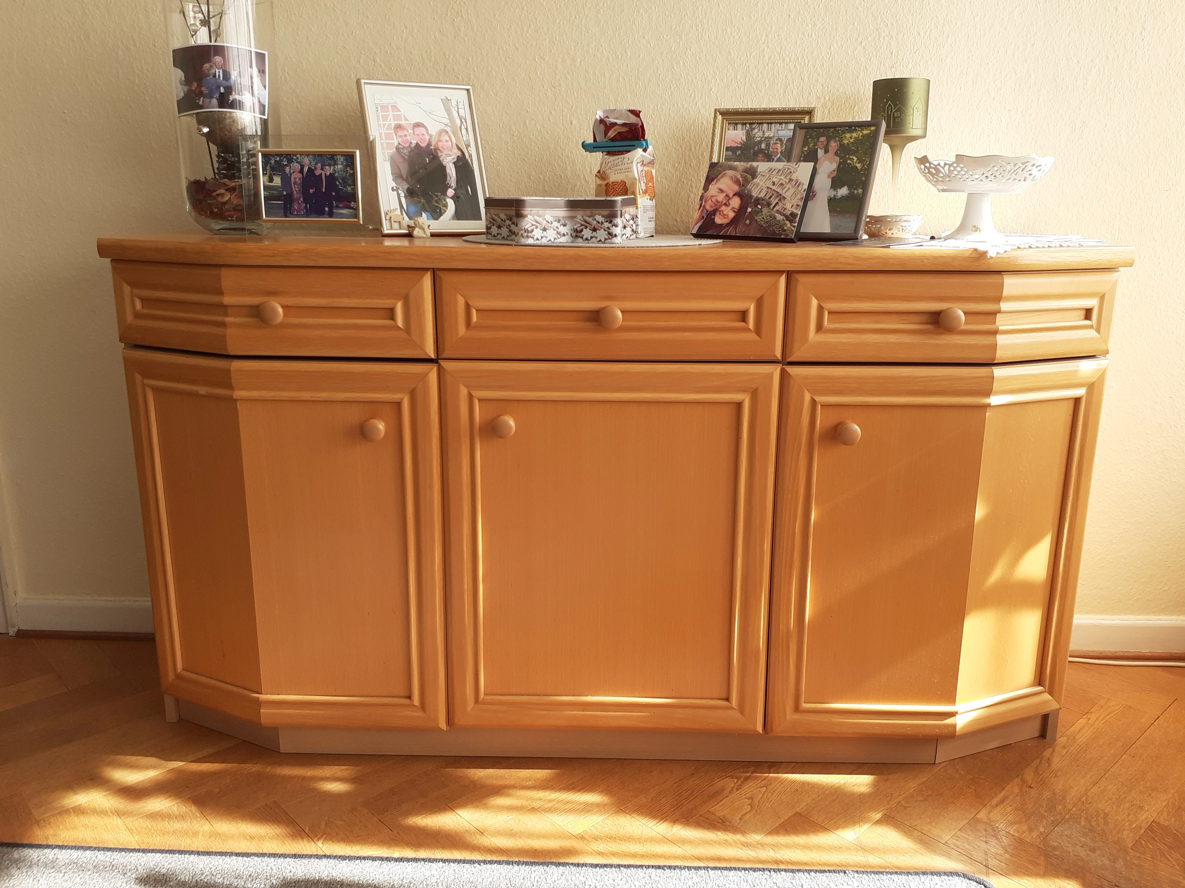 Sideboard